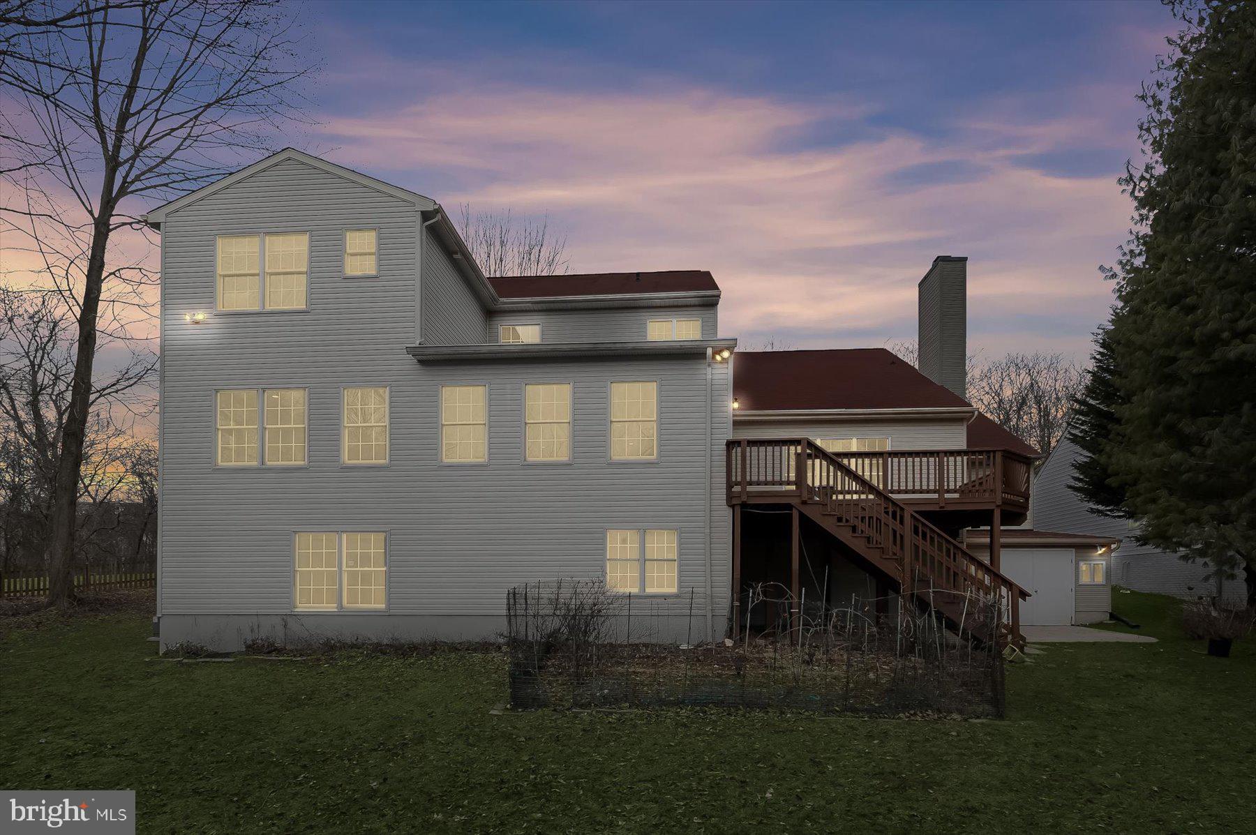 VILLAGE OF RIVER HILL - Residential