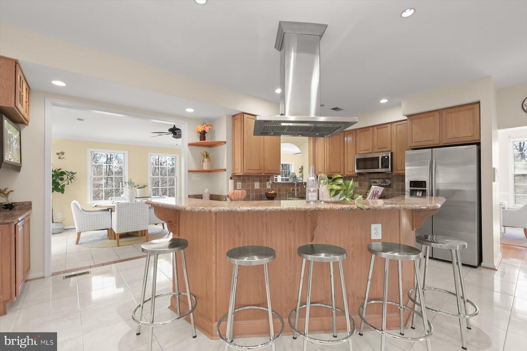 VILLAGE OF RIVER HILL - Residential