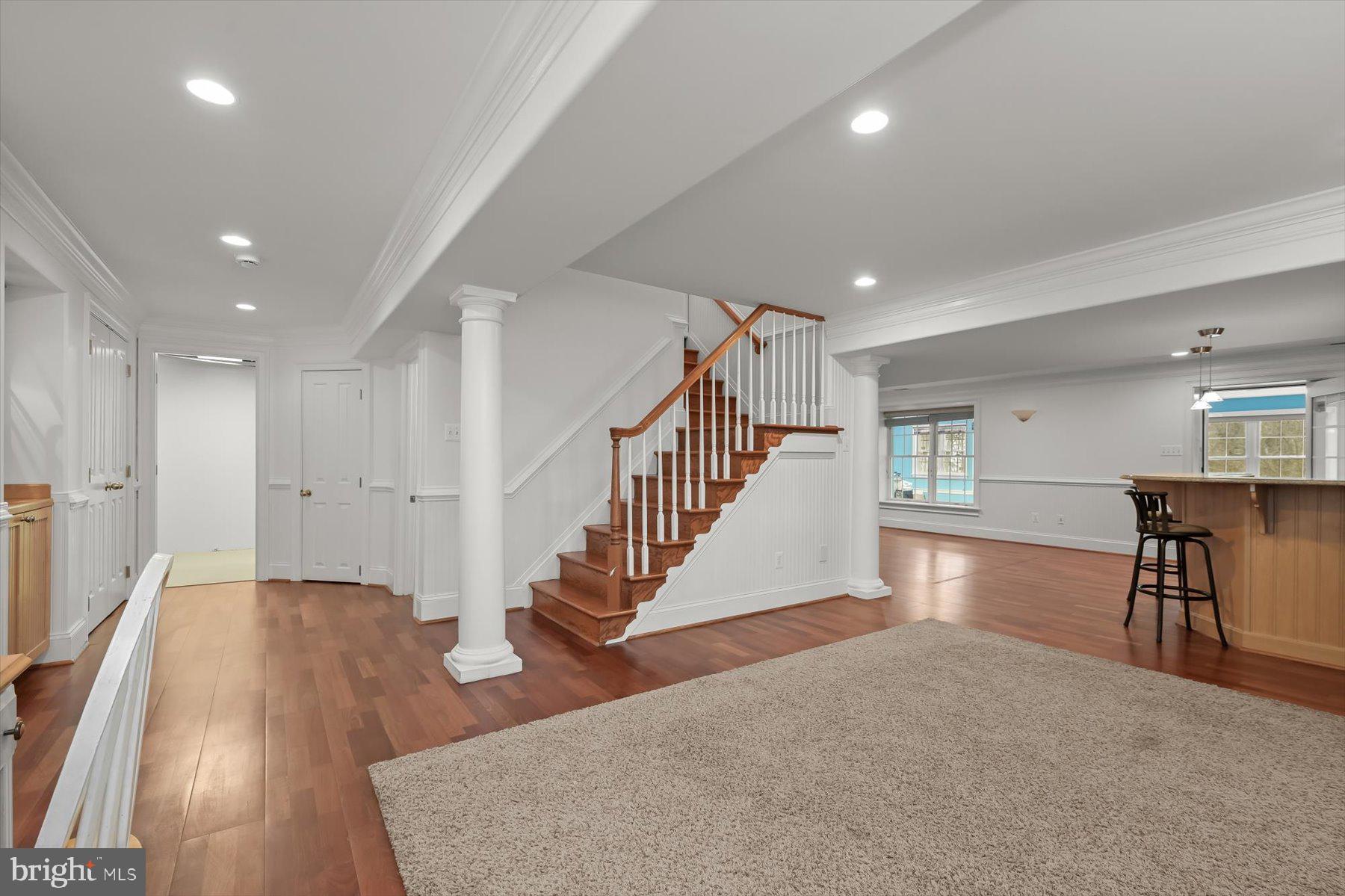 VILLAGE OF RIVER HILL - Residential