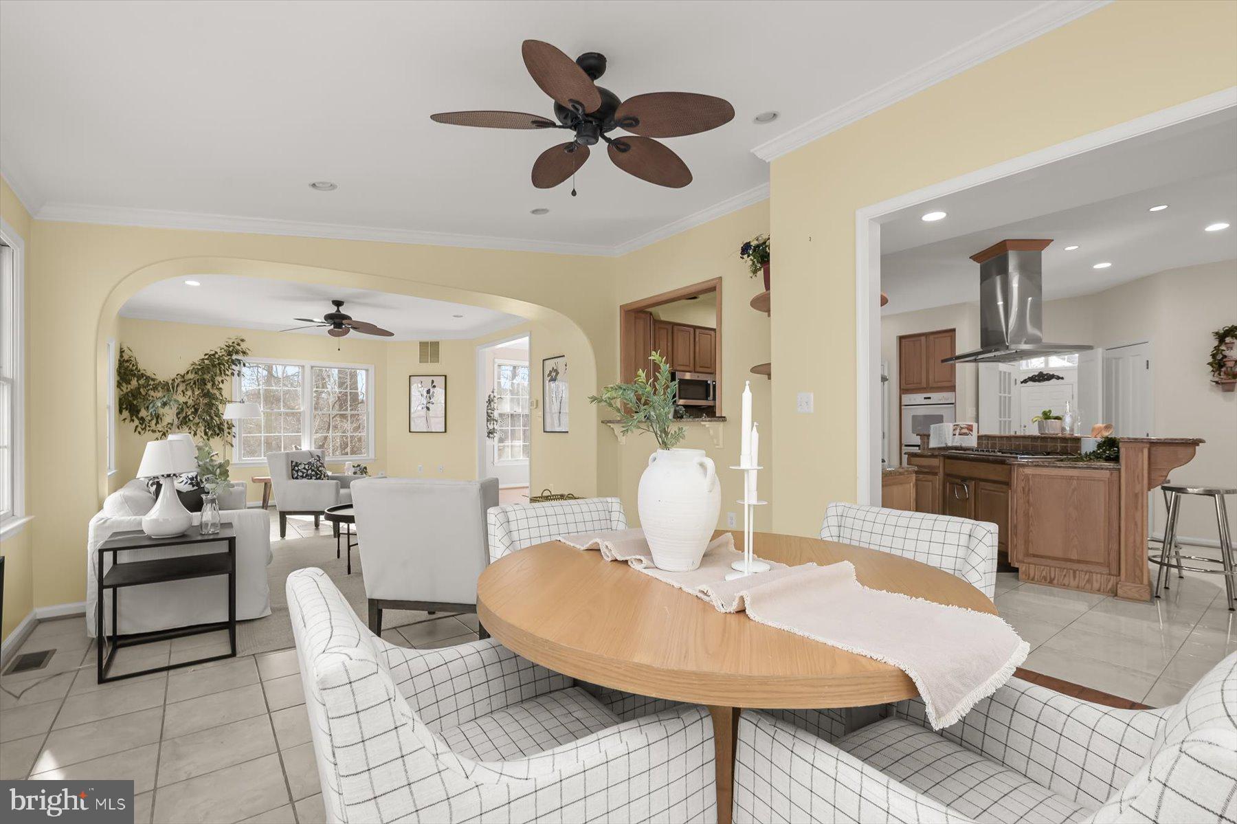 VILLAGE OF RIVER HILL - Residential