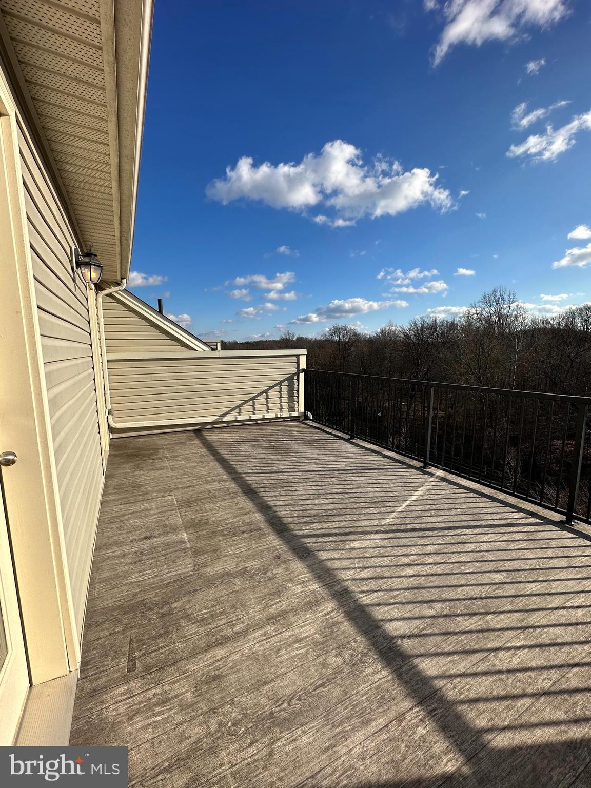 OXFORD SQUARE - Residential Lease