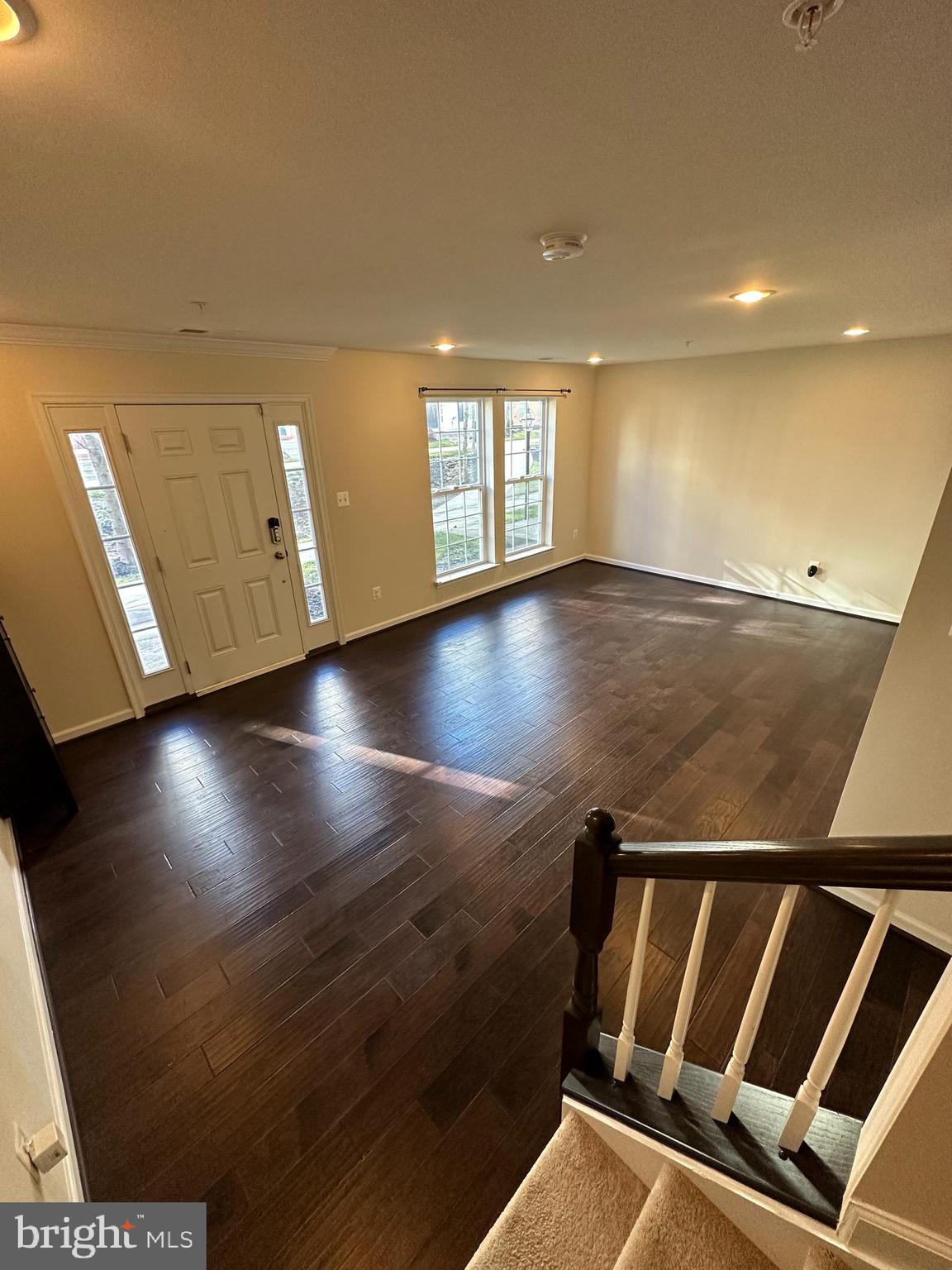 OXFORD SQUARE - Residential Lease