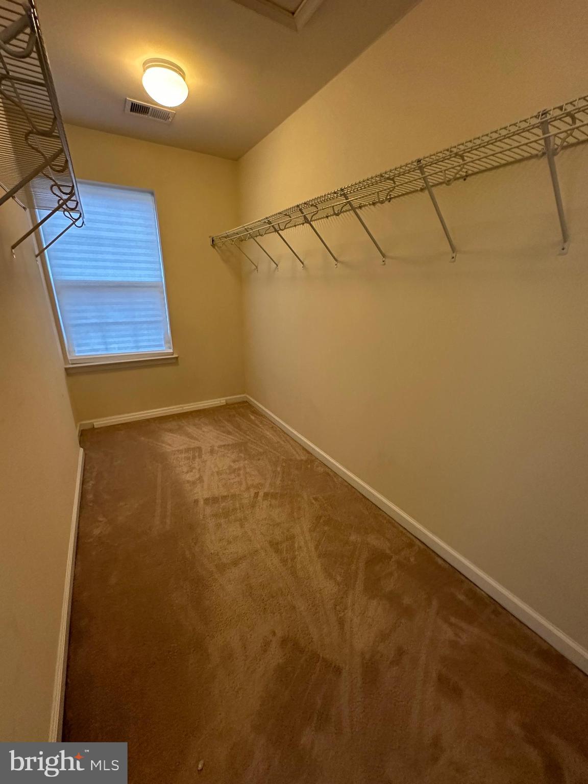 OXFORD SQUARE - Residential Lease