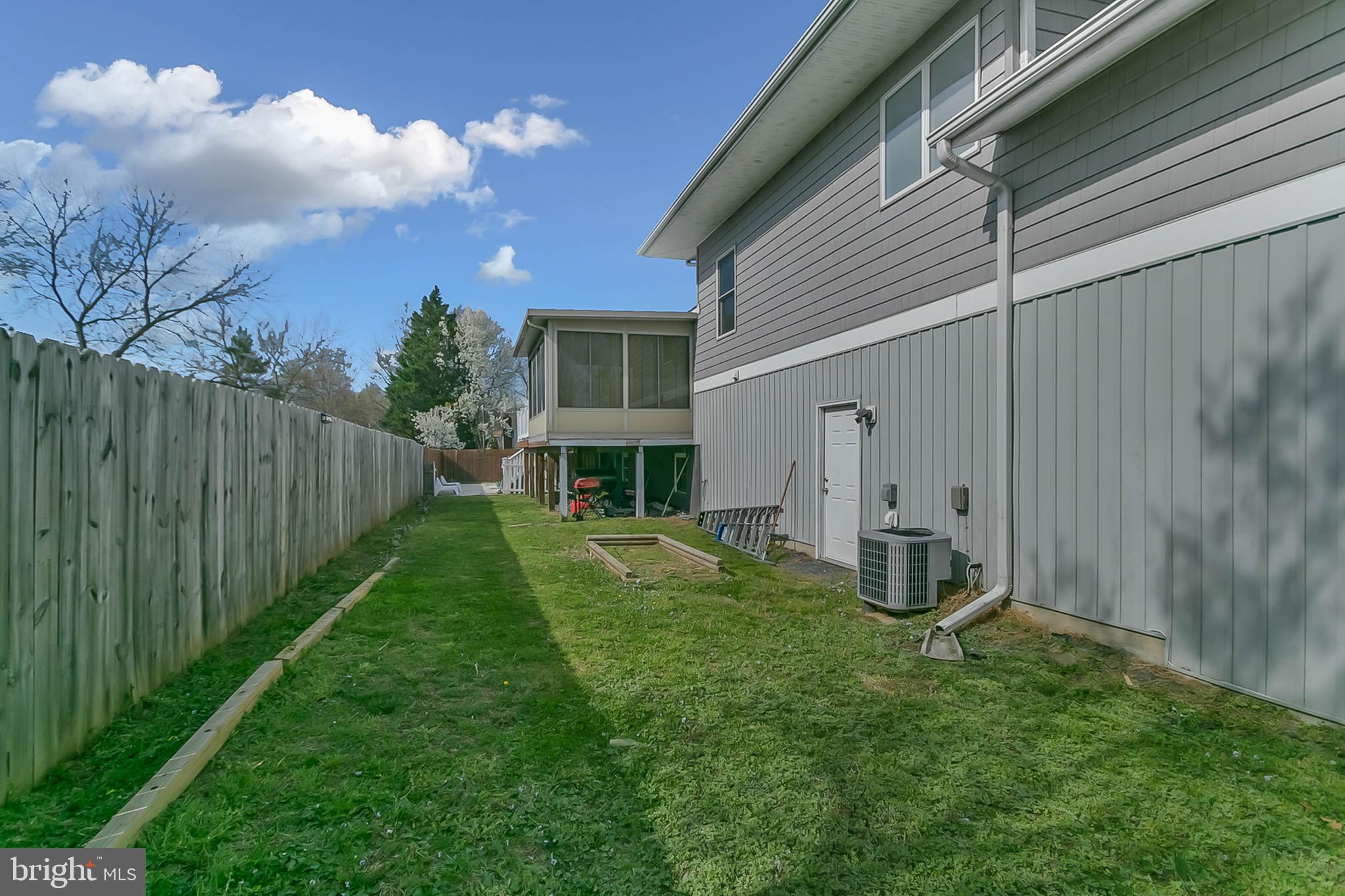 RIVA FARMS - Residential