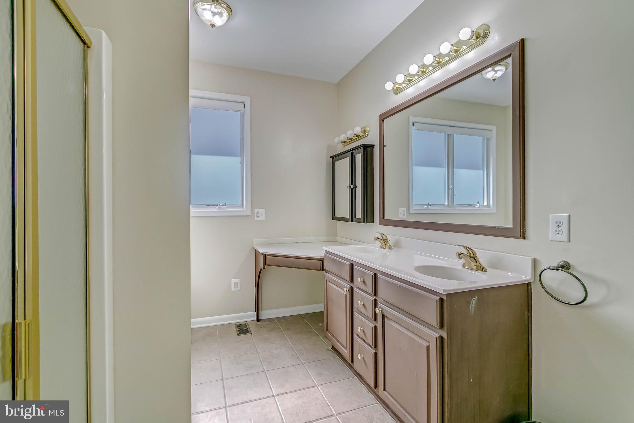 RIVA FARMS - Residential