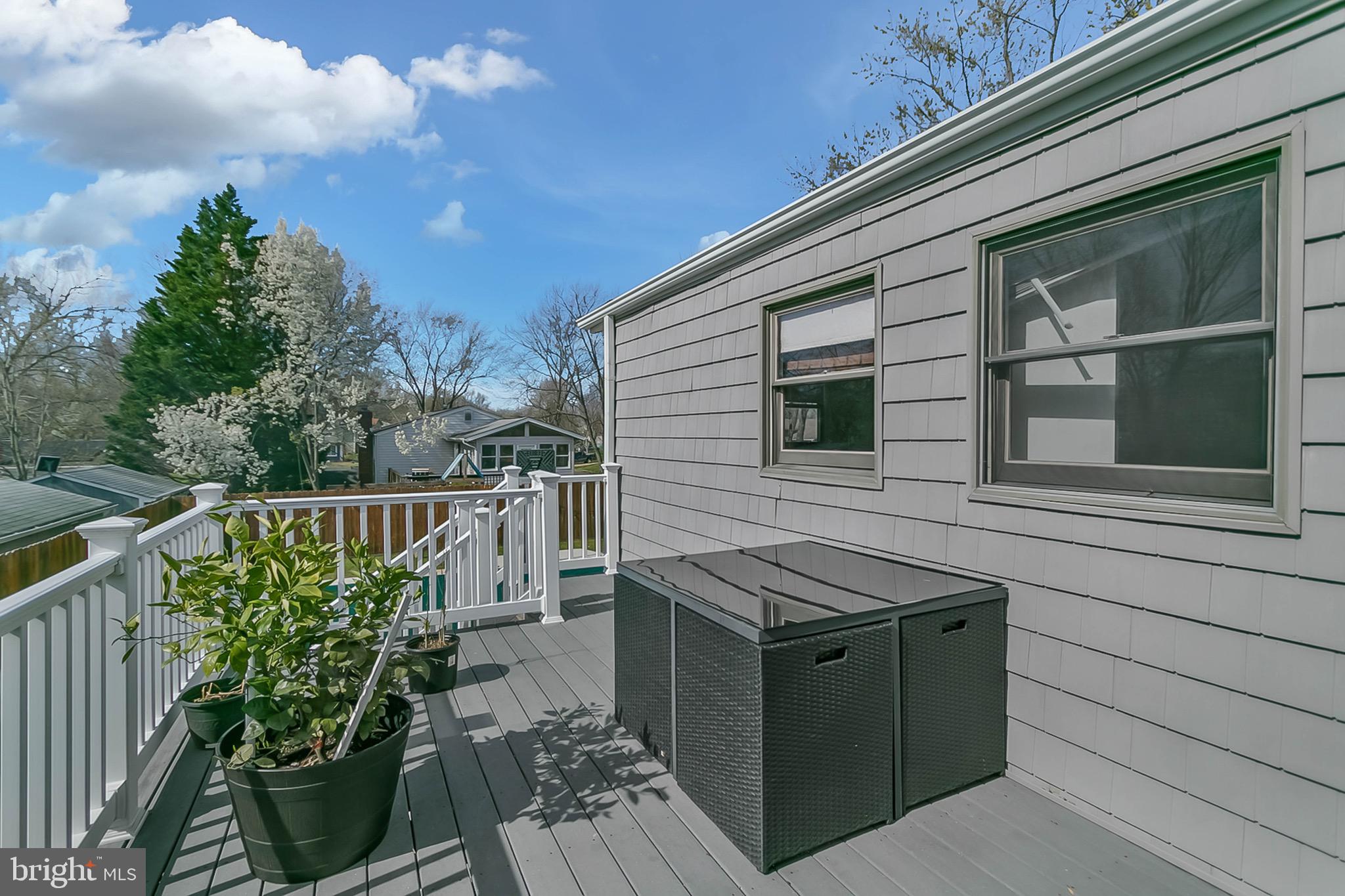 RIVA FARMS - Residential