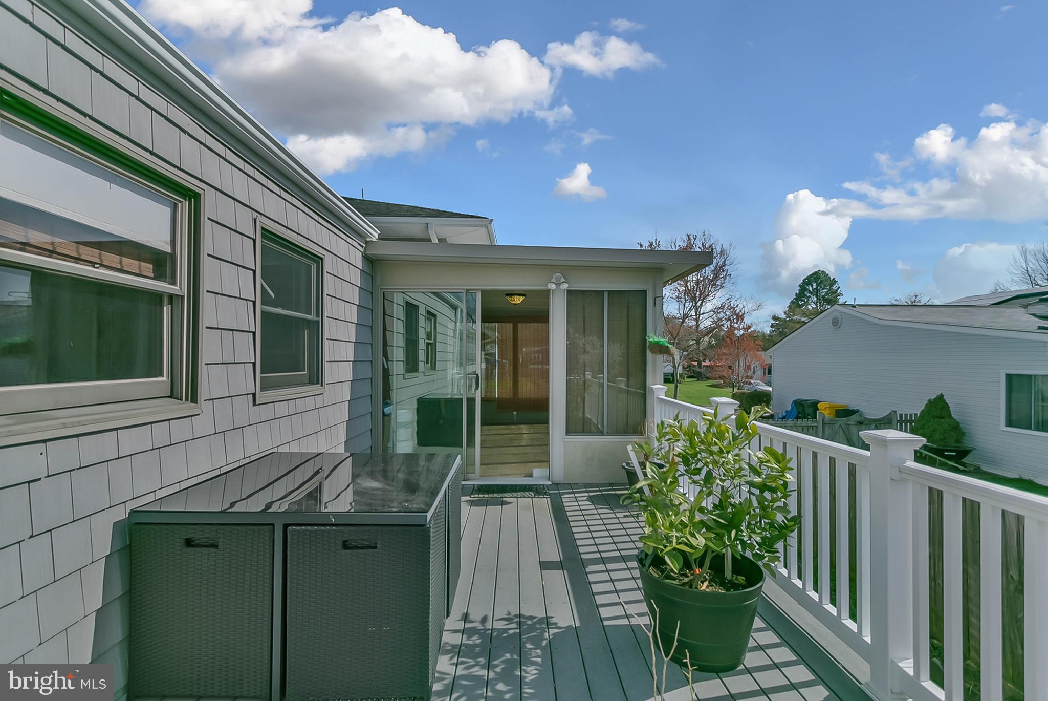 RIVA FARMS - Residential