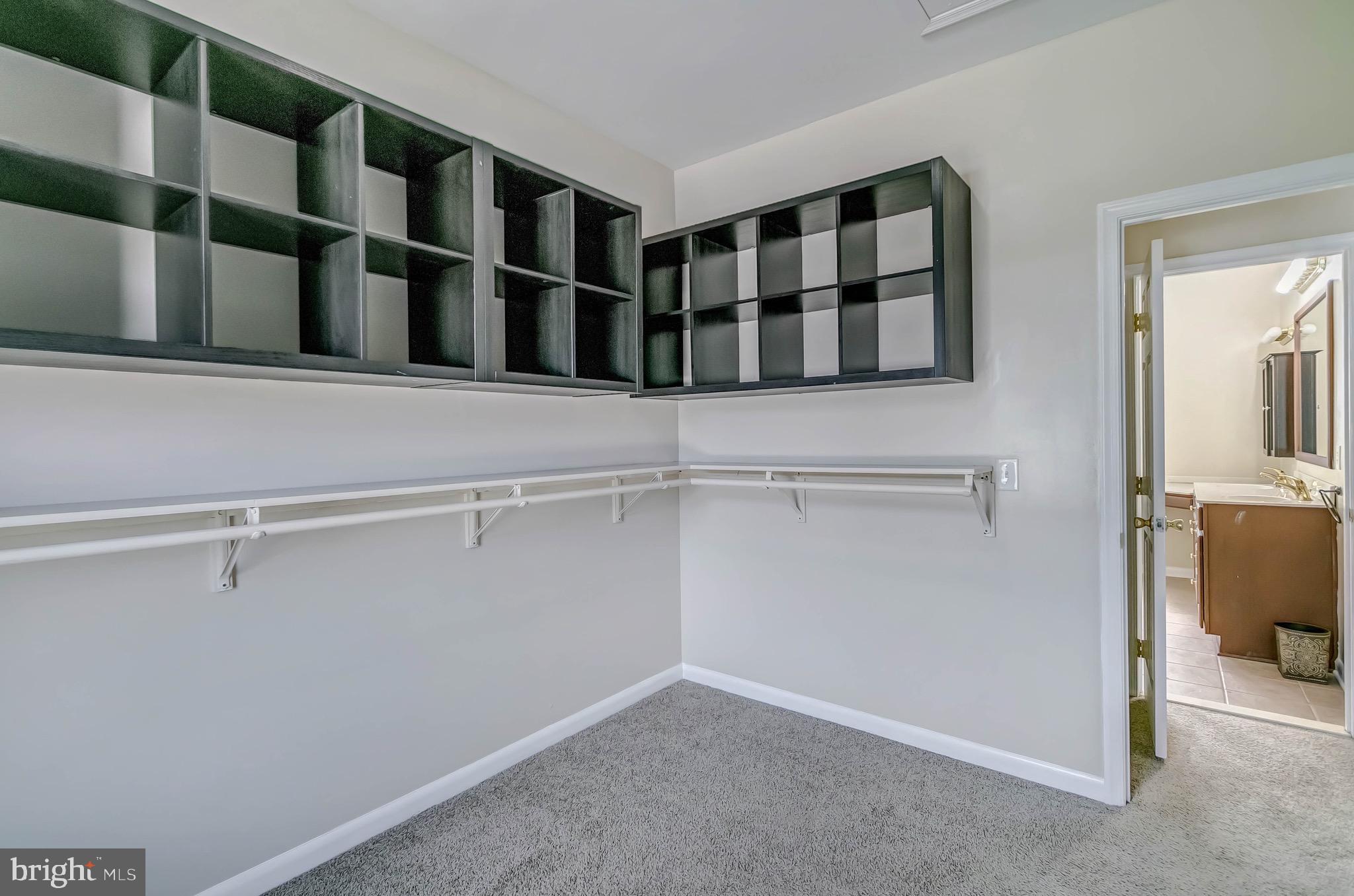 RIVA FARMS - Residential