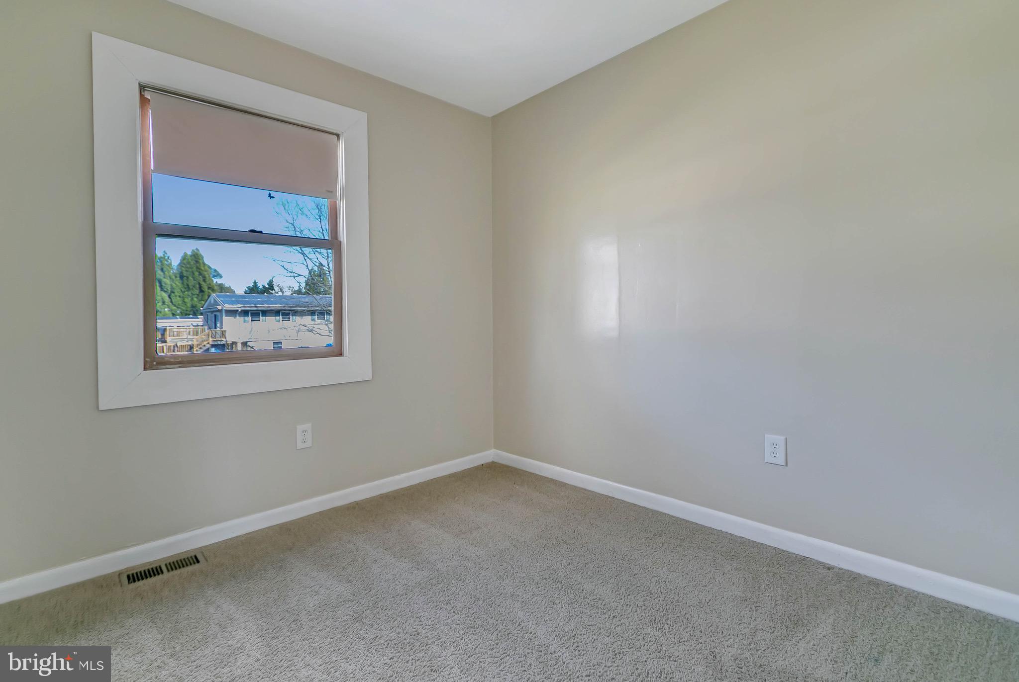 RIVA FARMS - Residential