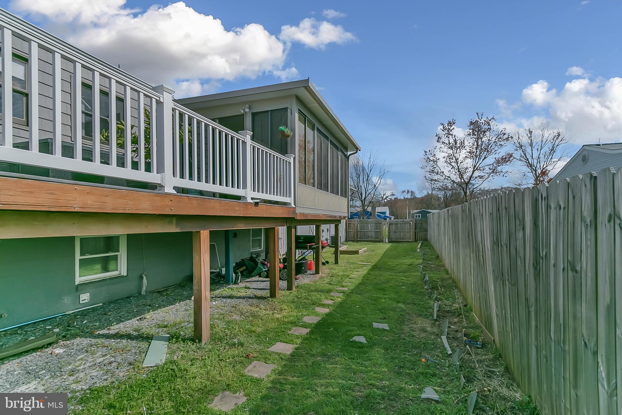 RIVA FARMS - Residential