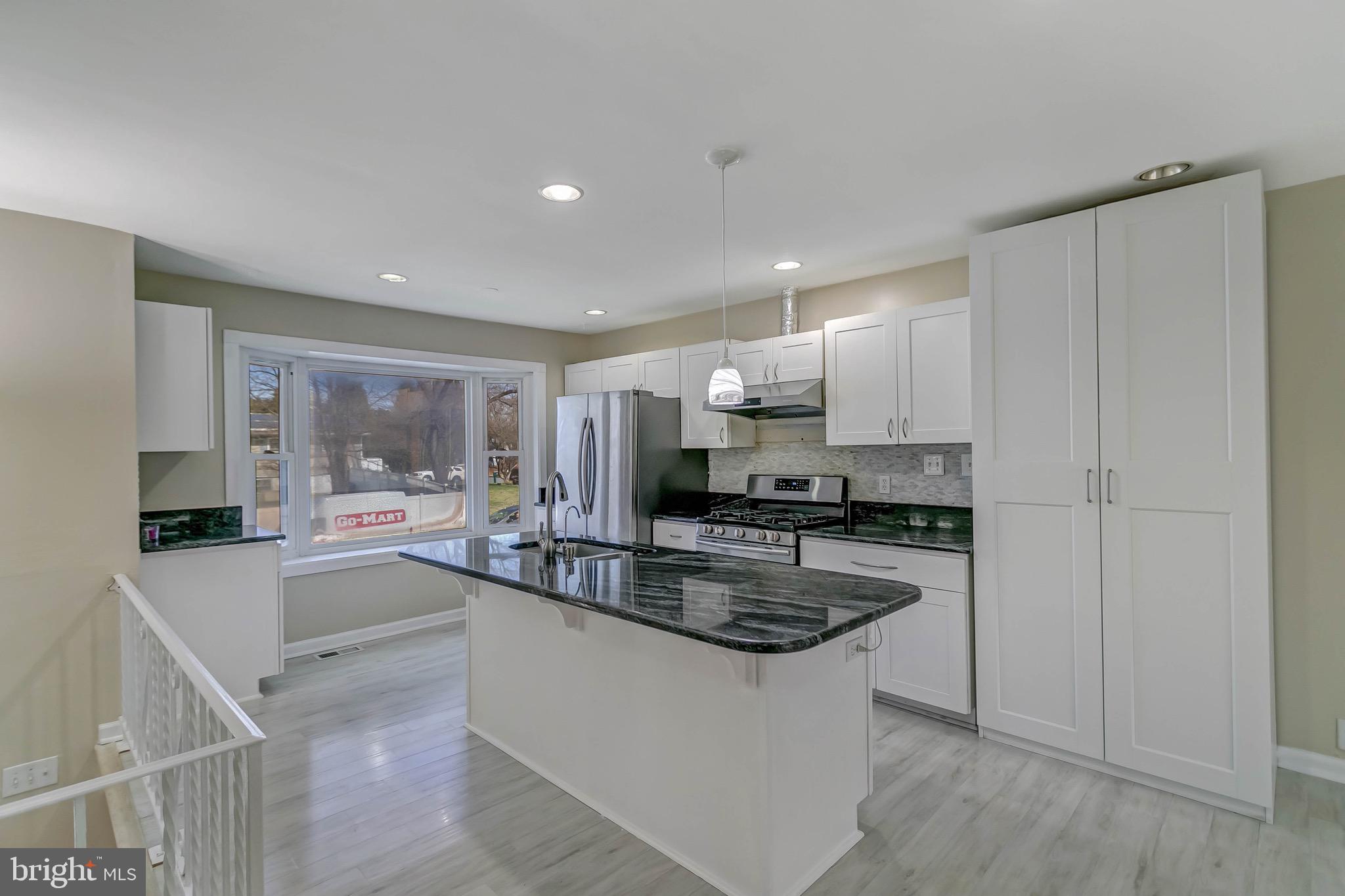 RIVA FARMS - Residential