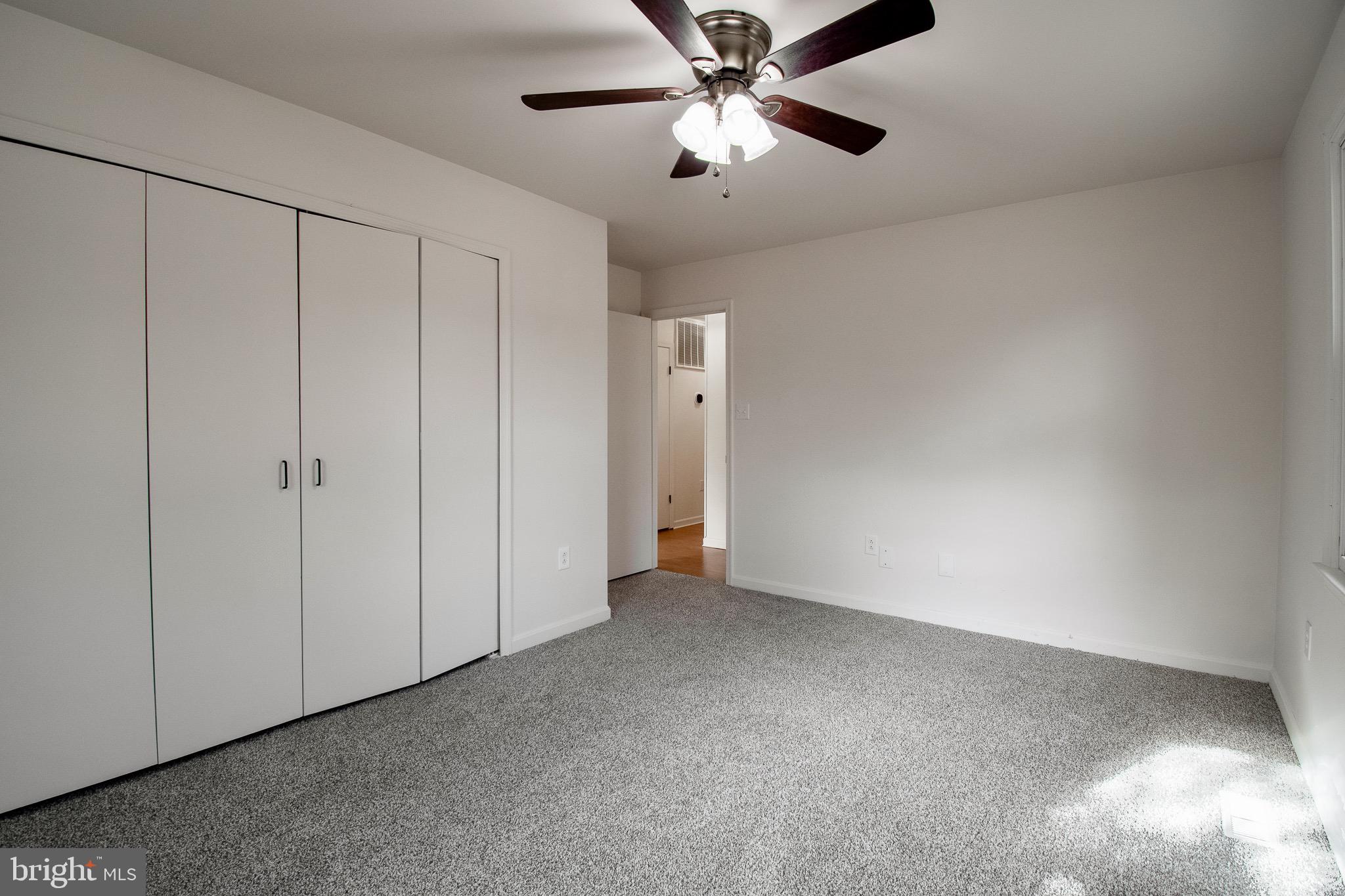 LIVINGSTON GROVE - Residential