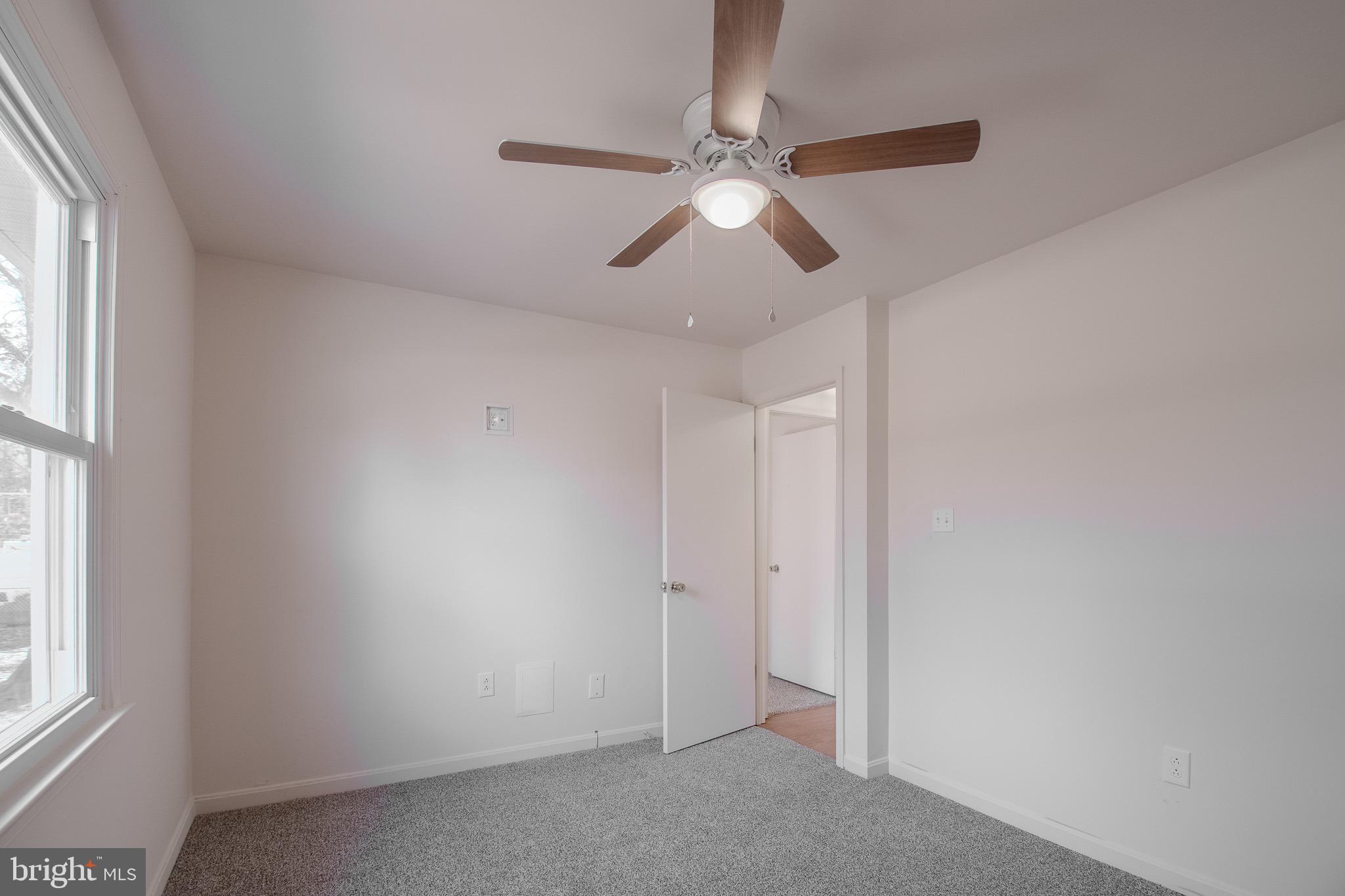 LIVINGSTON GROVE - Residential