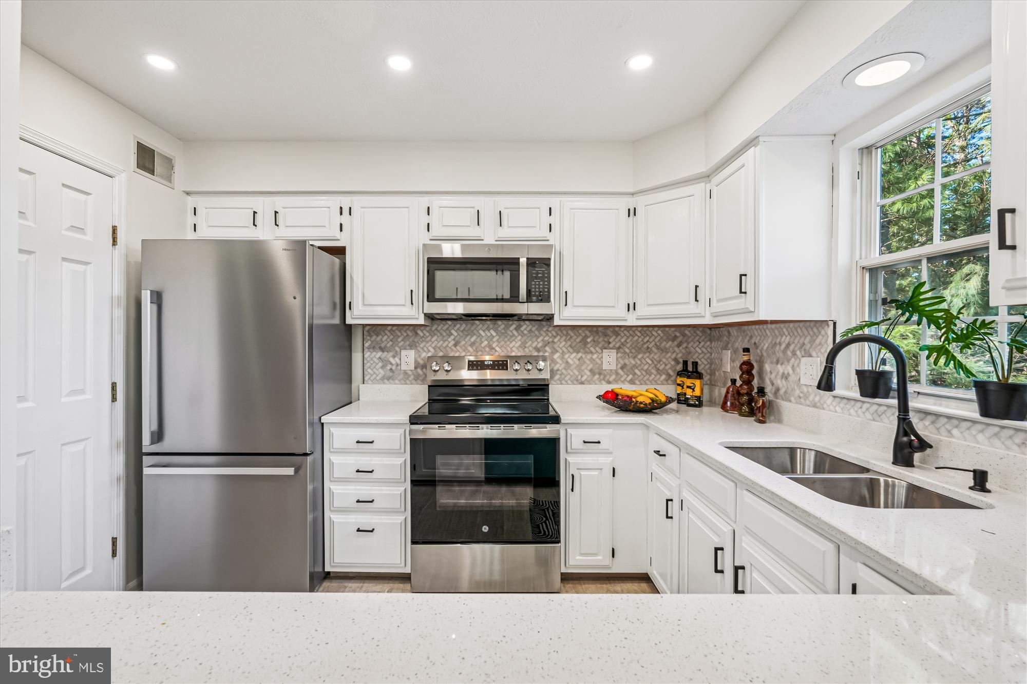 FERNSHIRE FARMS - Residential