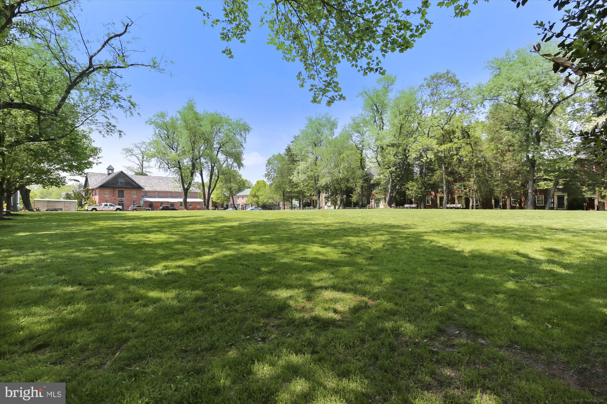 FERNSHIRE FARMS - Residential