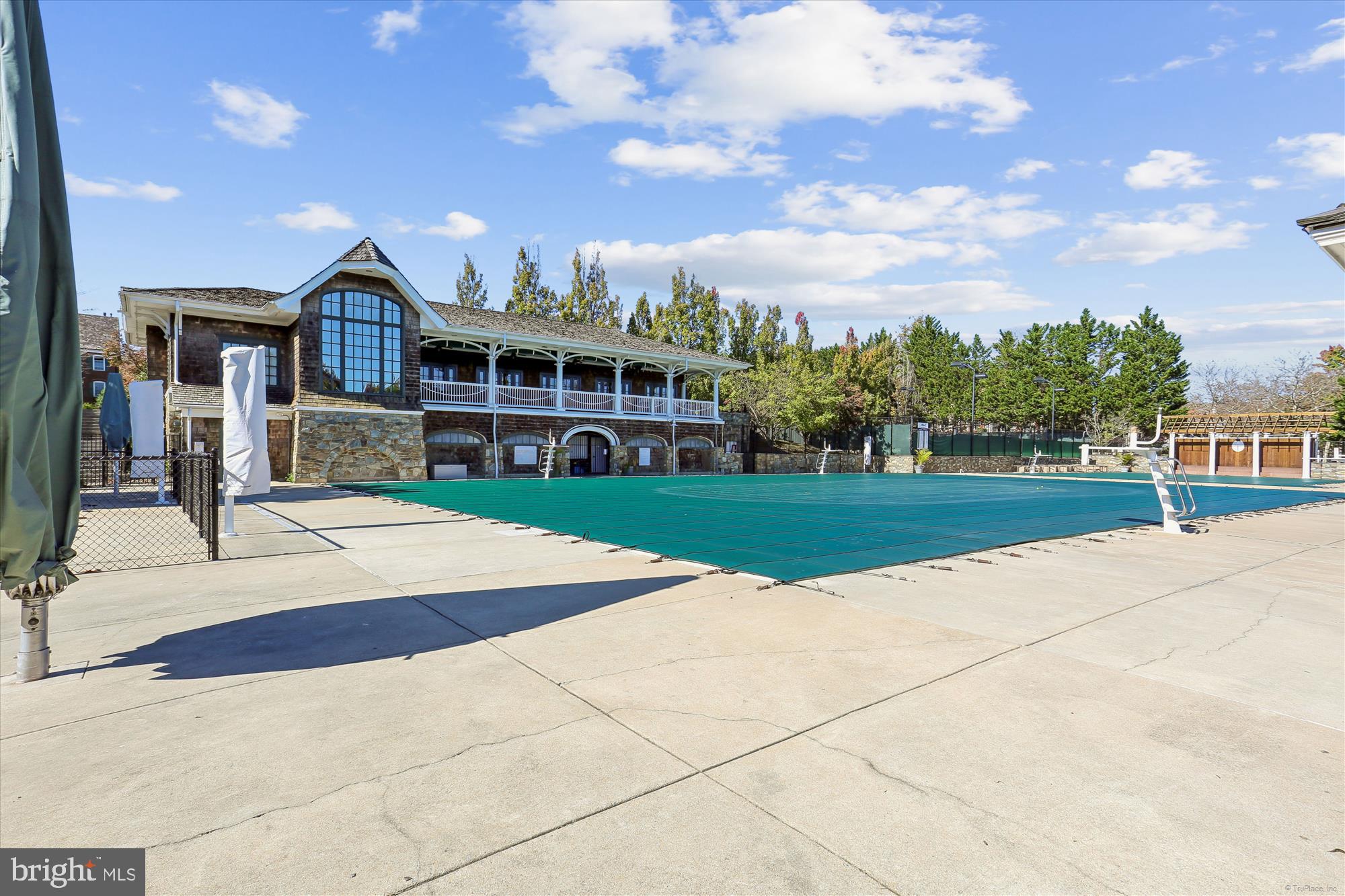 FERNSHIRE FARMS - Residential