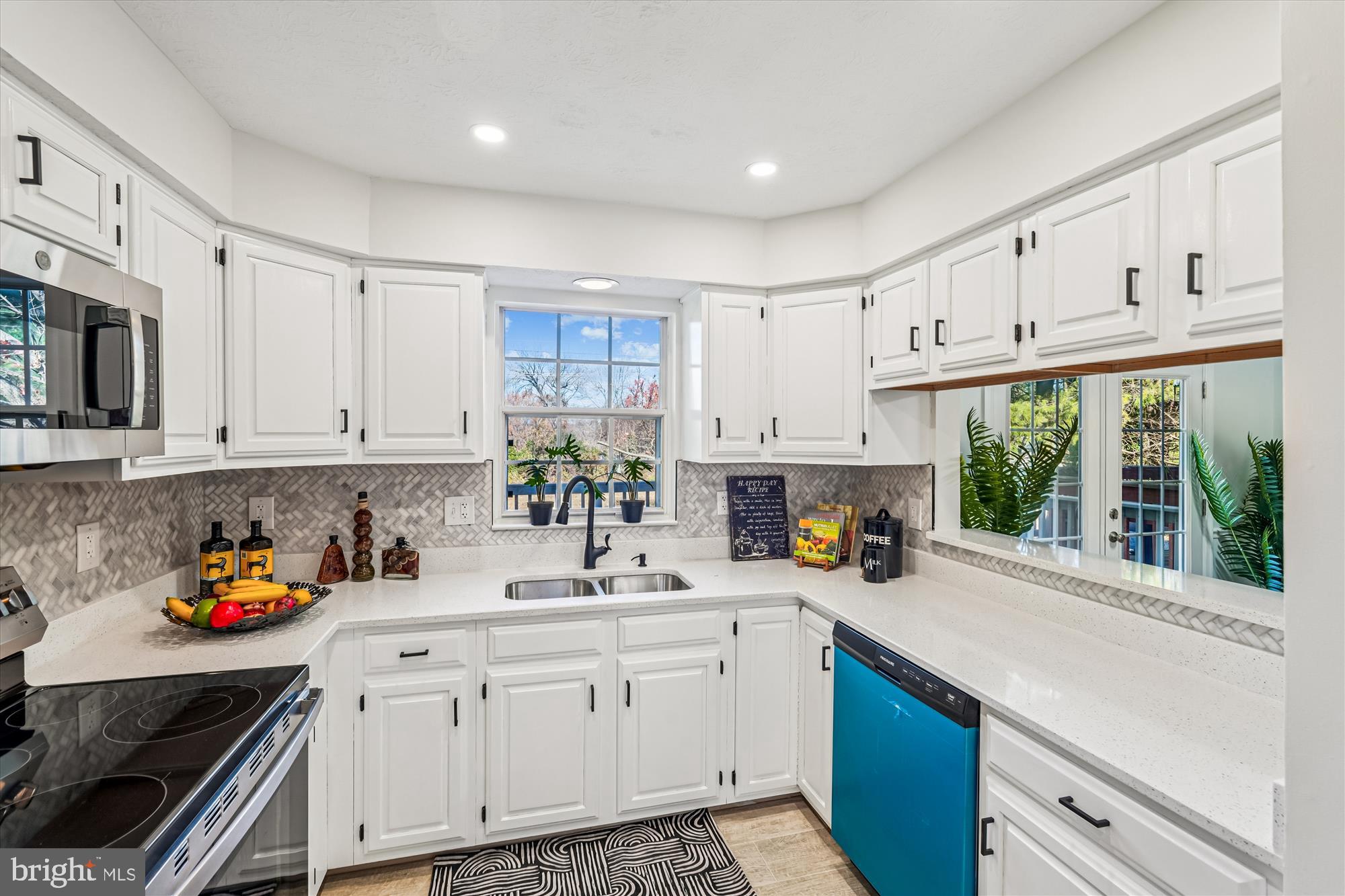 FERNSHIRE FARMS - Residential