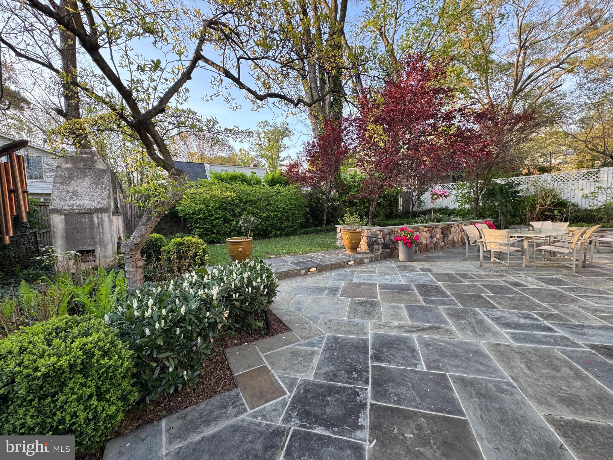 FAIRWAY HILLS - Residential