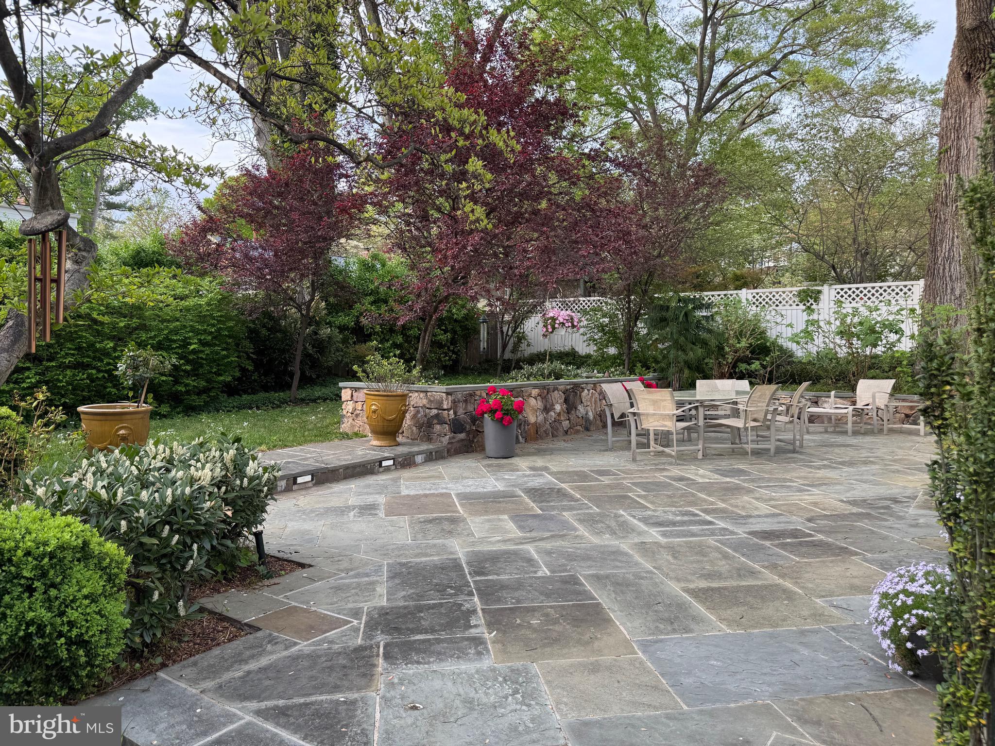 FAIRWAY HILLS - Residential