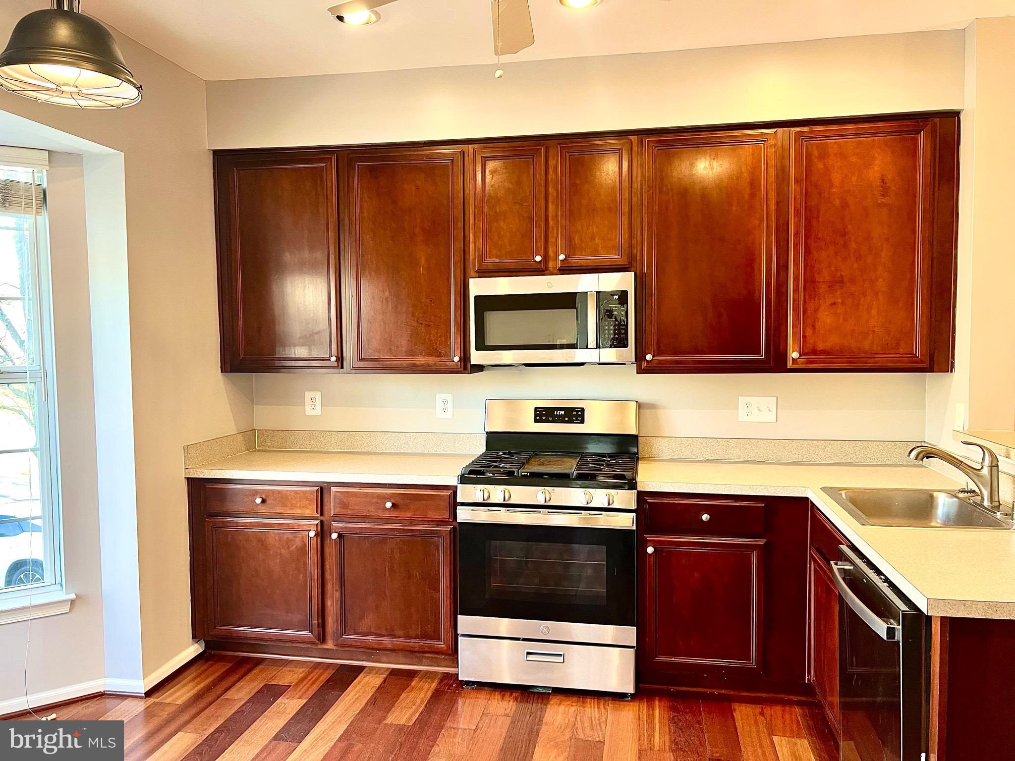 WELLFLEET MEWS - Residential Lease