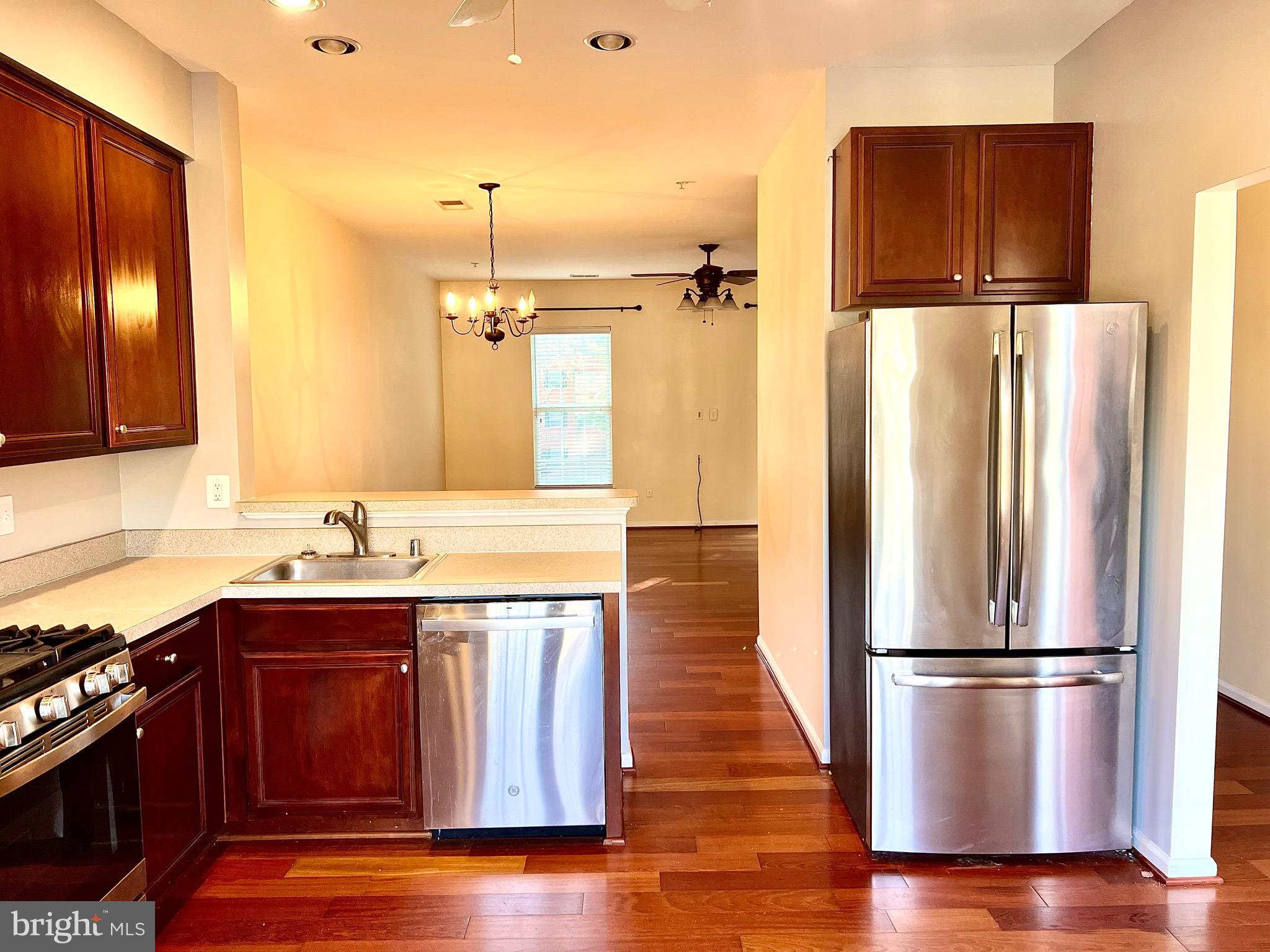 WELLFLEET MEWS - Residential Lease