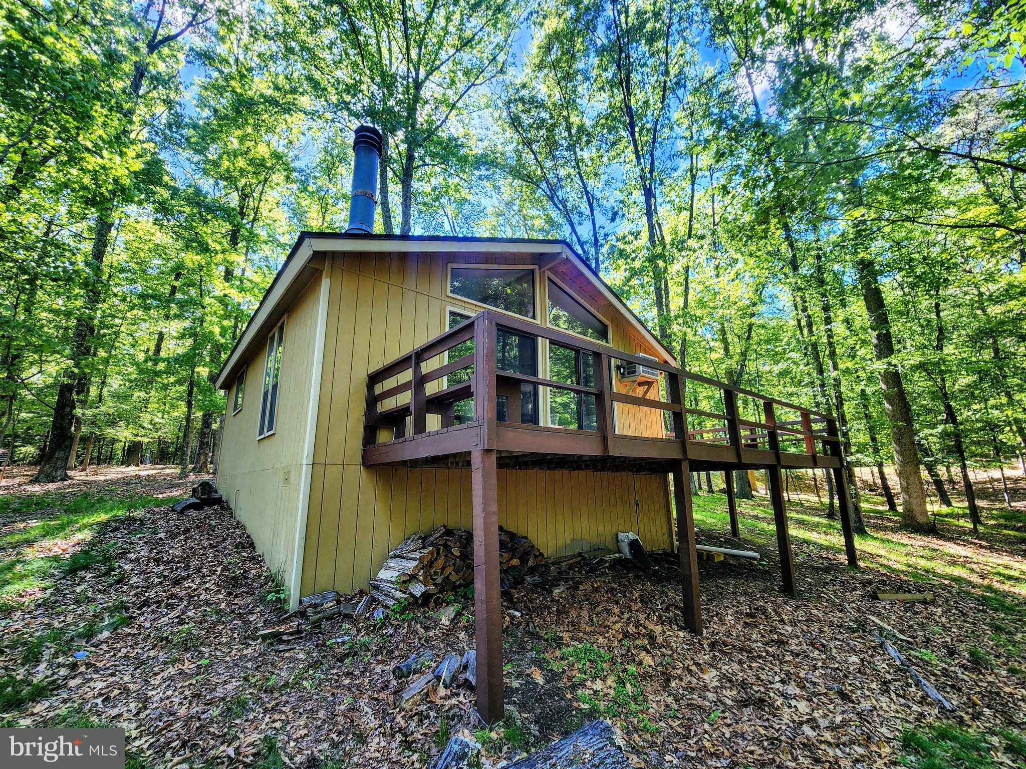 THE WOODS - Residential