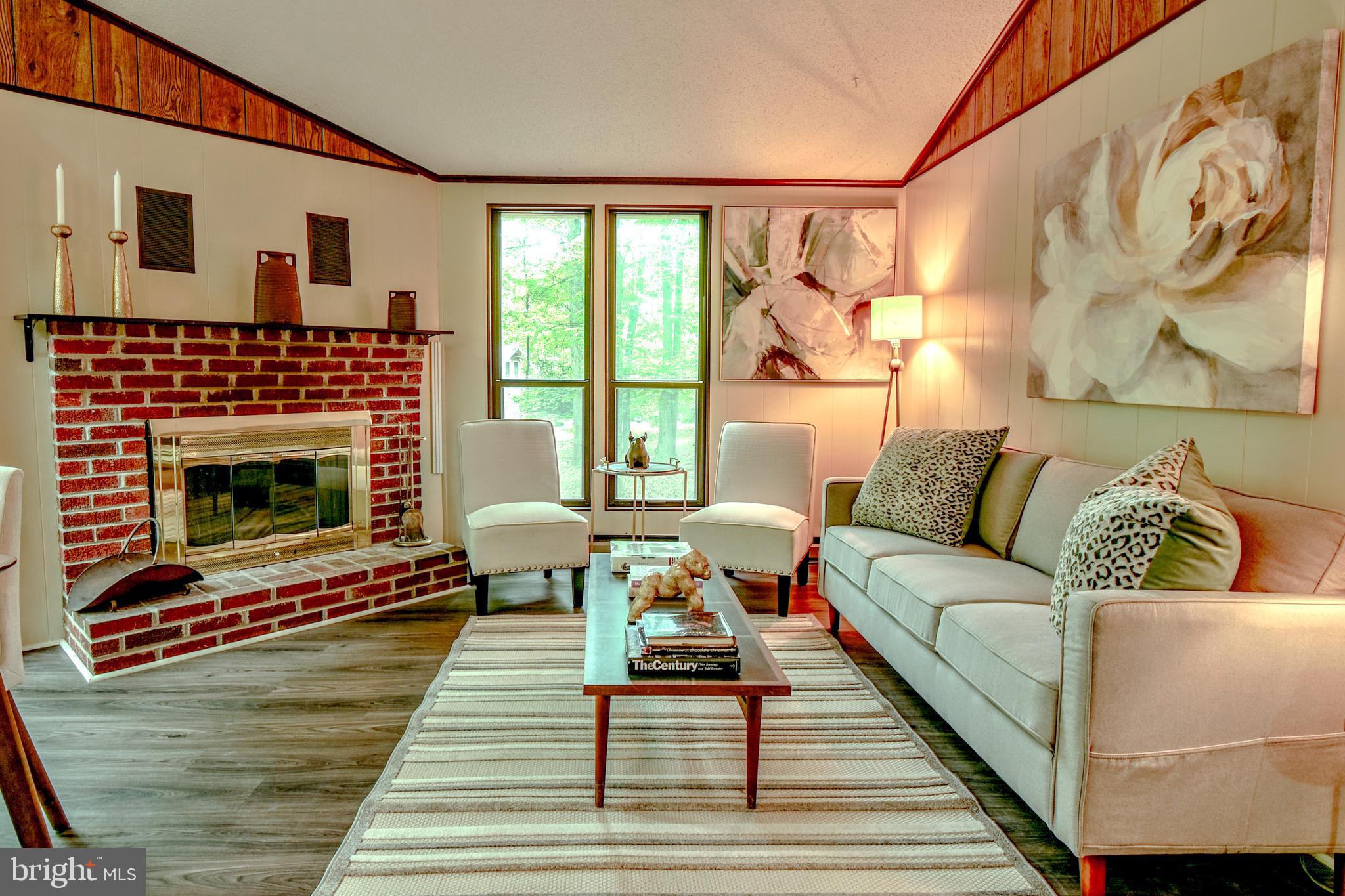 THE WOODS - Residential