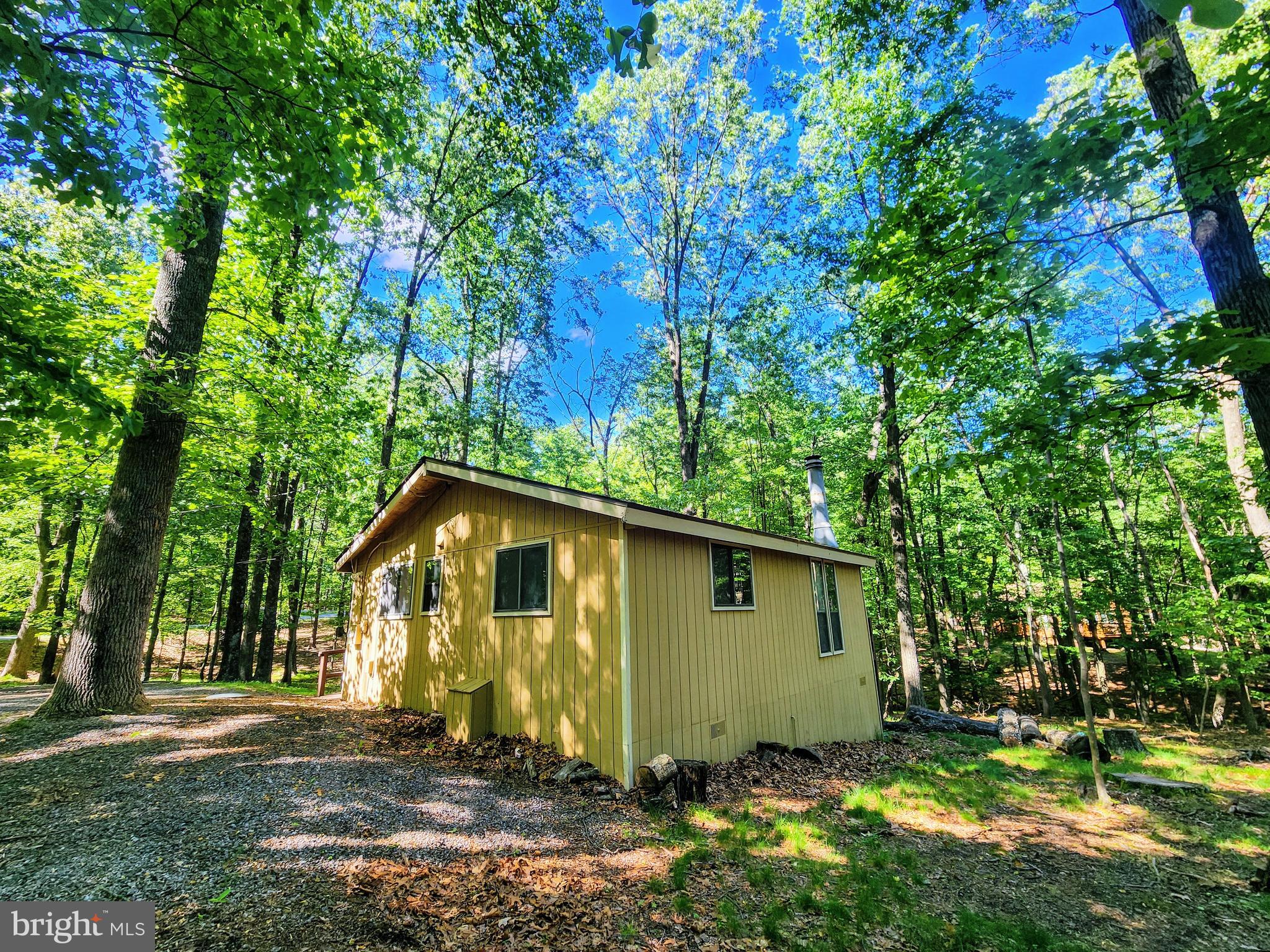 THE WOODS - Residential