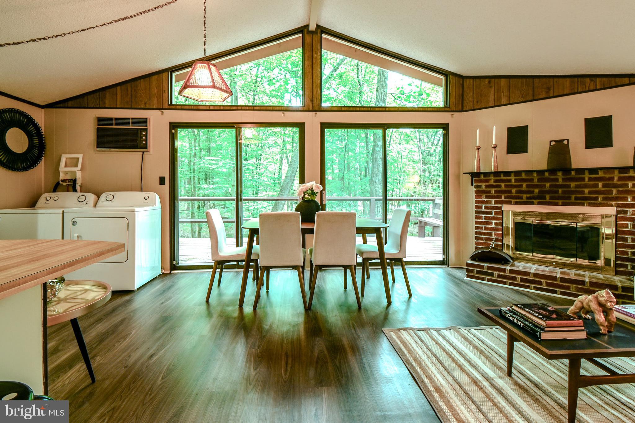 THE WOODS - Residential