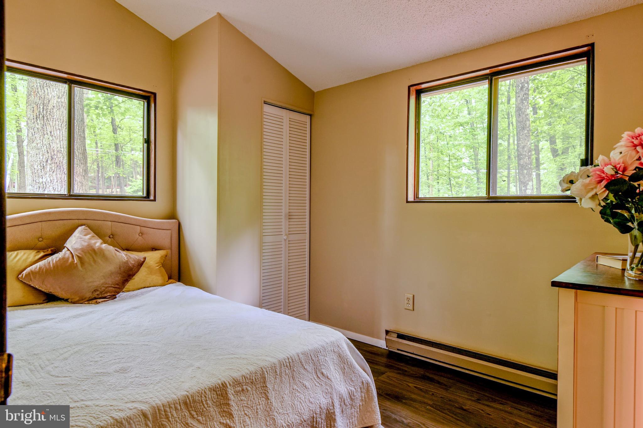 THE WOODS - Residential