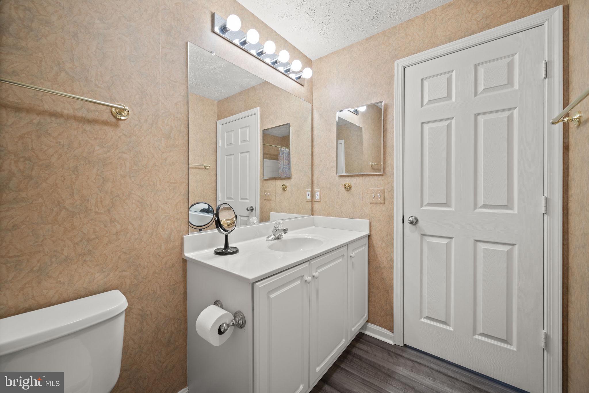 TIMBERGROVE - Residential