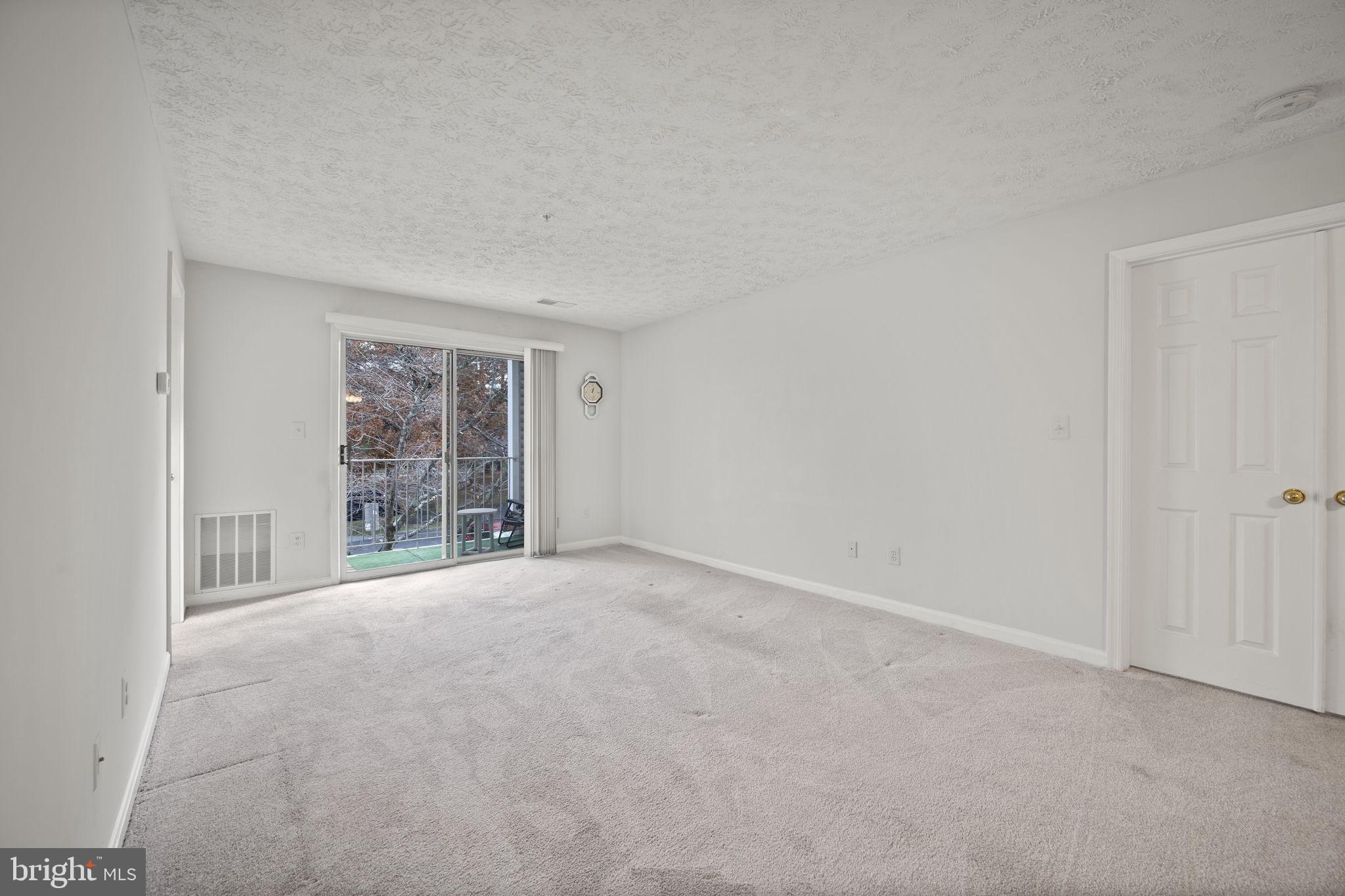 TIMBERGROVE - Residential