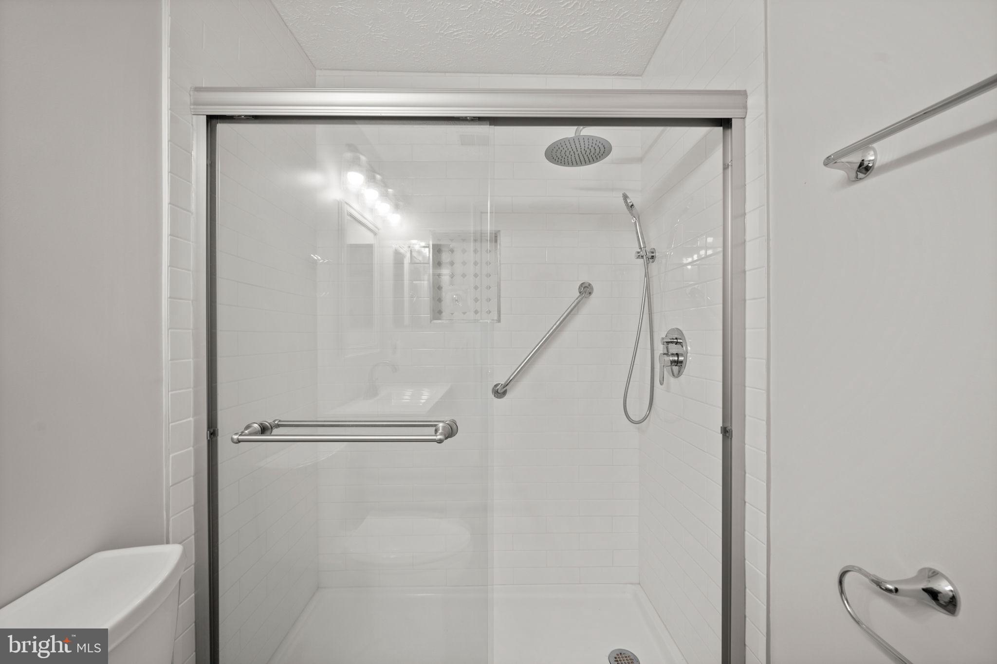 TIMBERGROVE - Residential