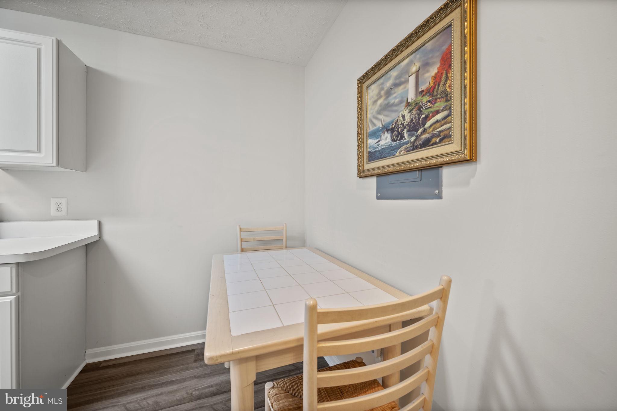 TIMBERGROVE - Residential