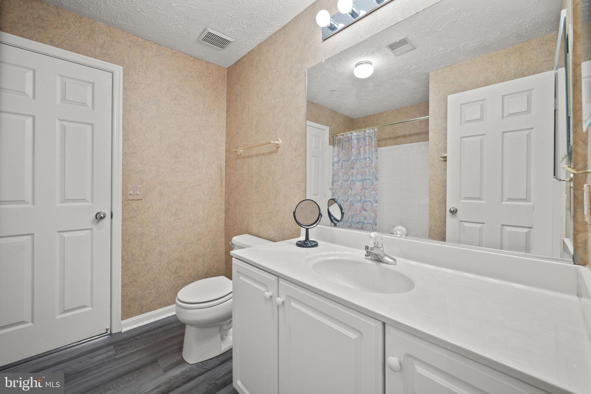 TIMBERGROVE - Residential