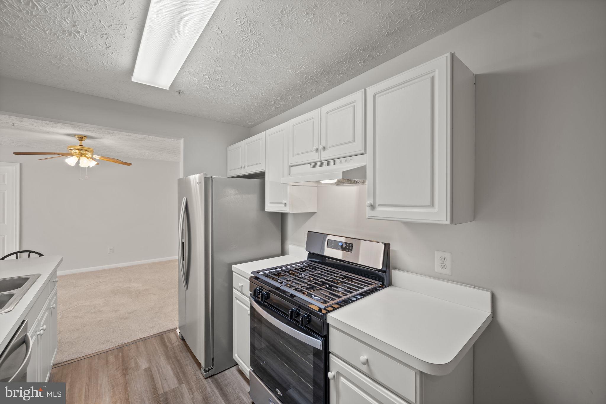 TIMBERGROVE - Residential