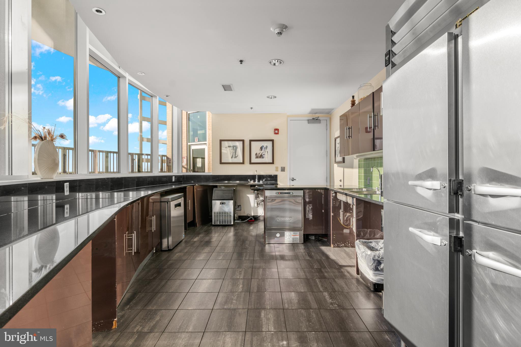 MIDTOWN BETHESDA NORTH - Residential