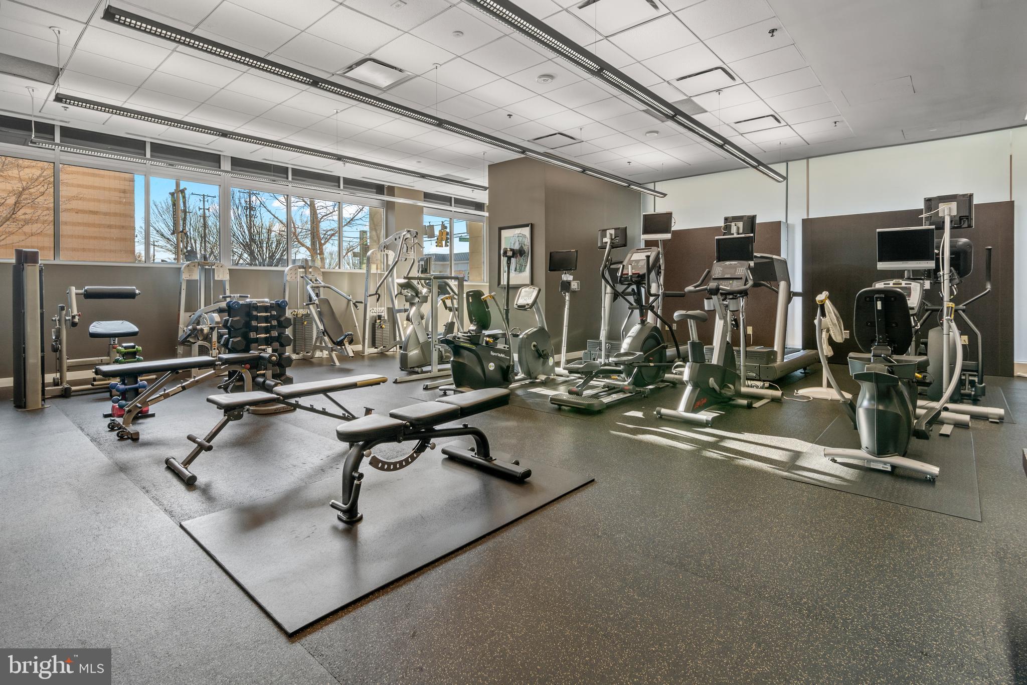 MIDTOWN BETHESDA NORTH - Residential