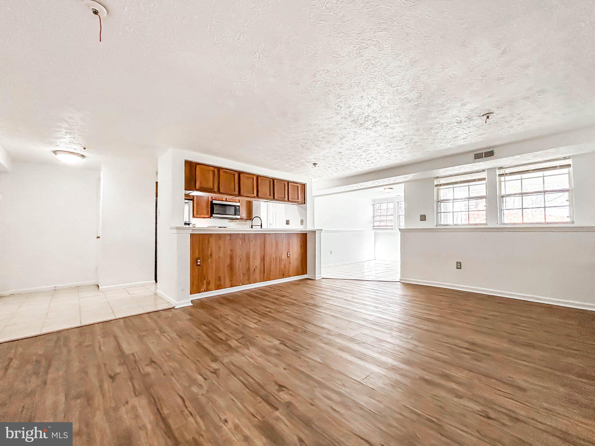 1301 CLOVER VALLEY WAY C
