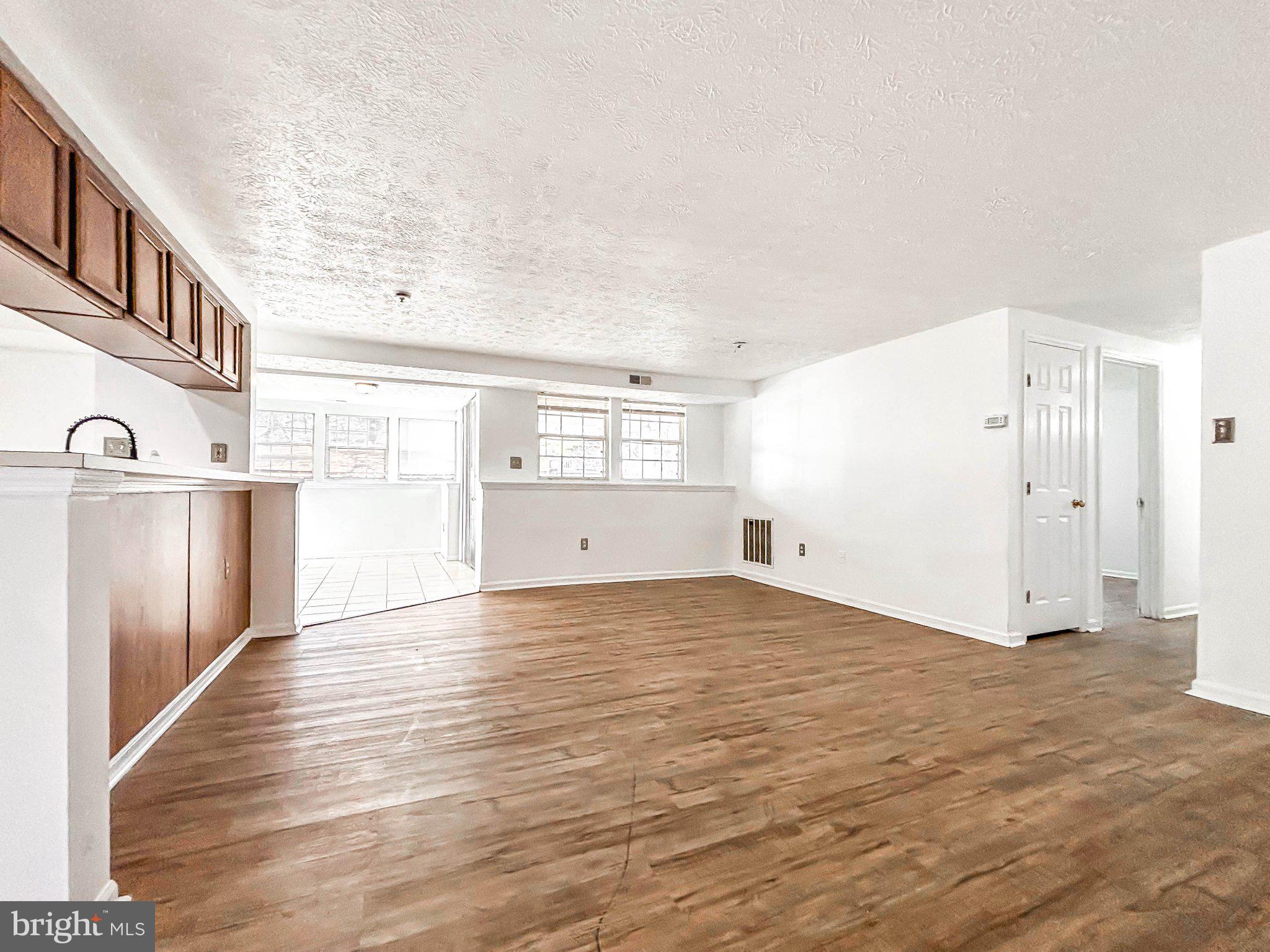 1301 CLOVER VALLEY WAY C