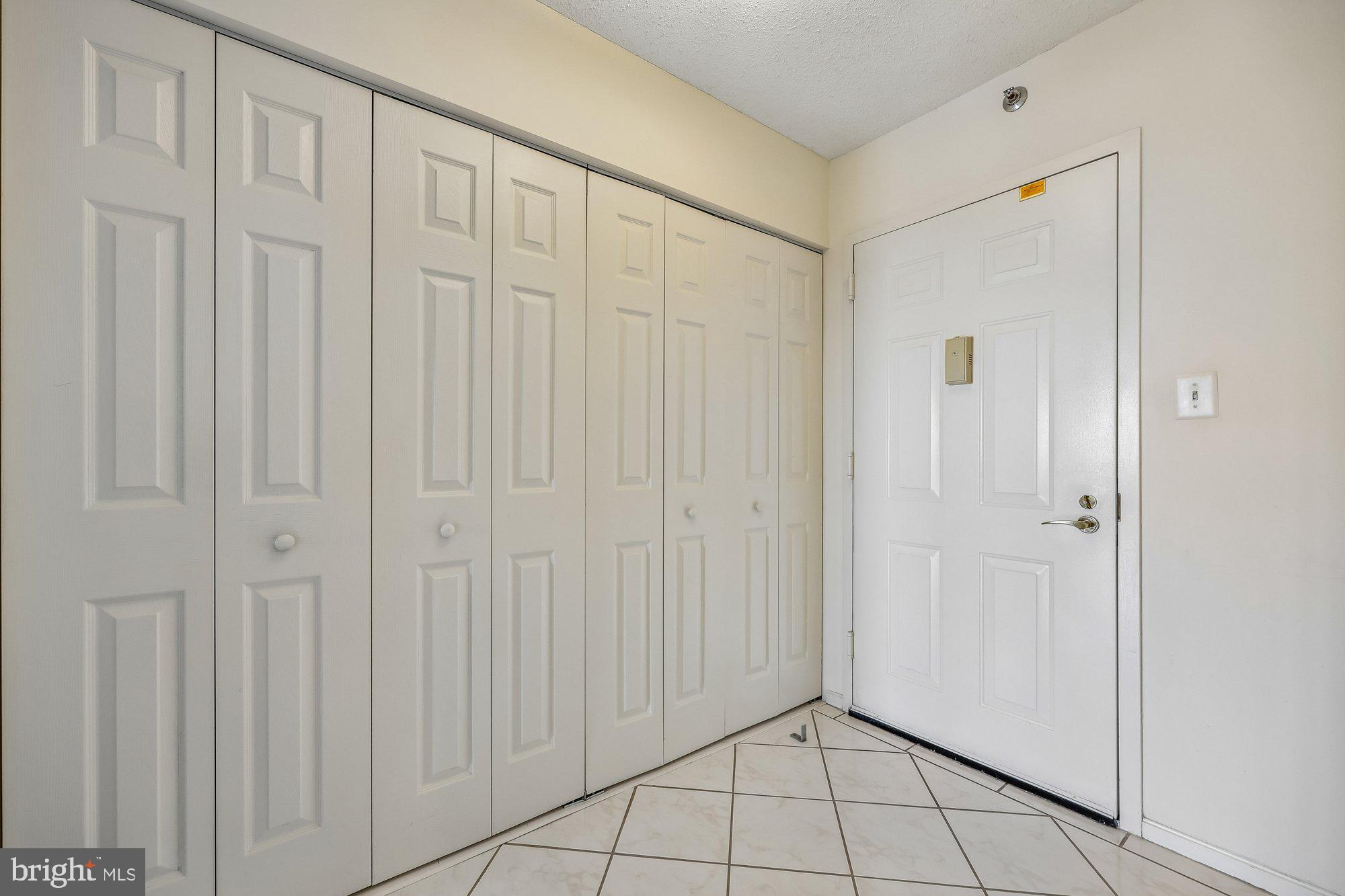 3330 N LEISURE WORLD BOULEVARD 5-807