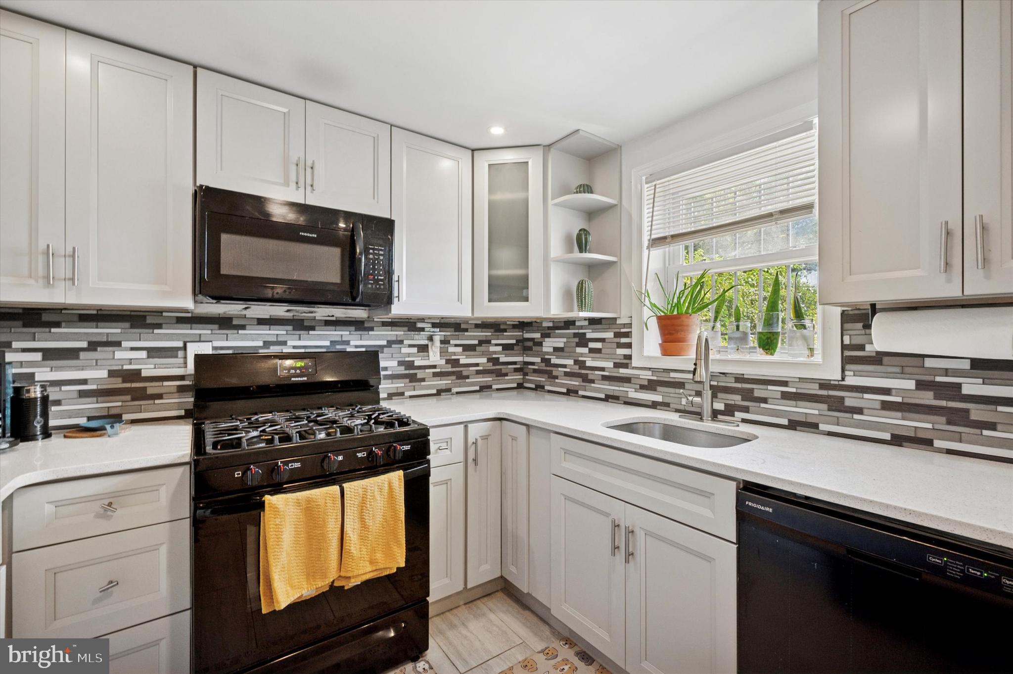 OVERBROOK - Residential