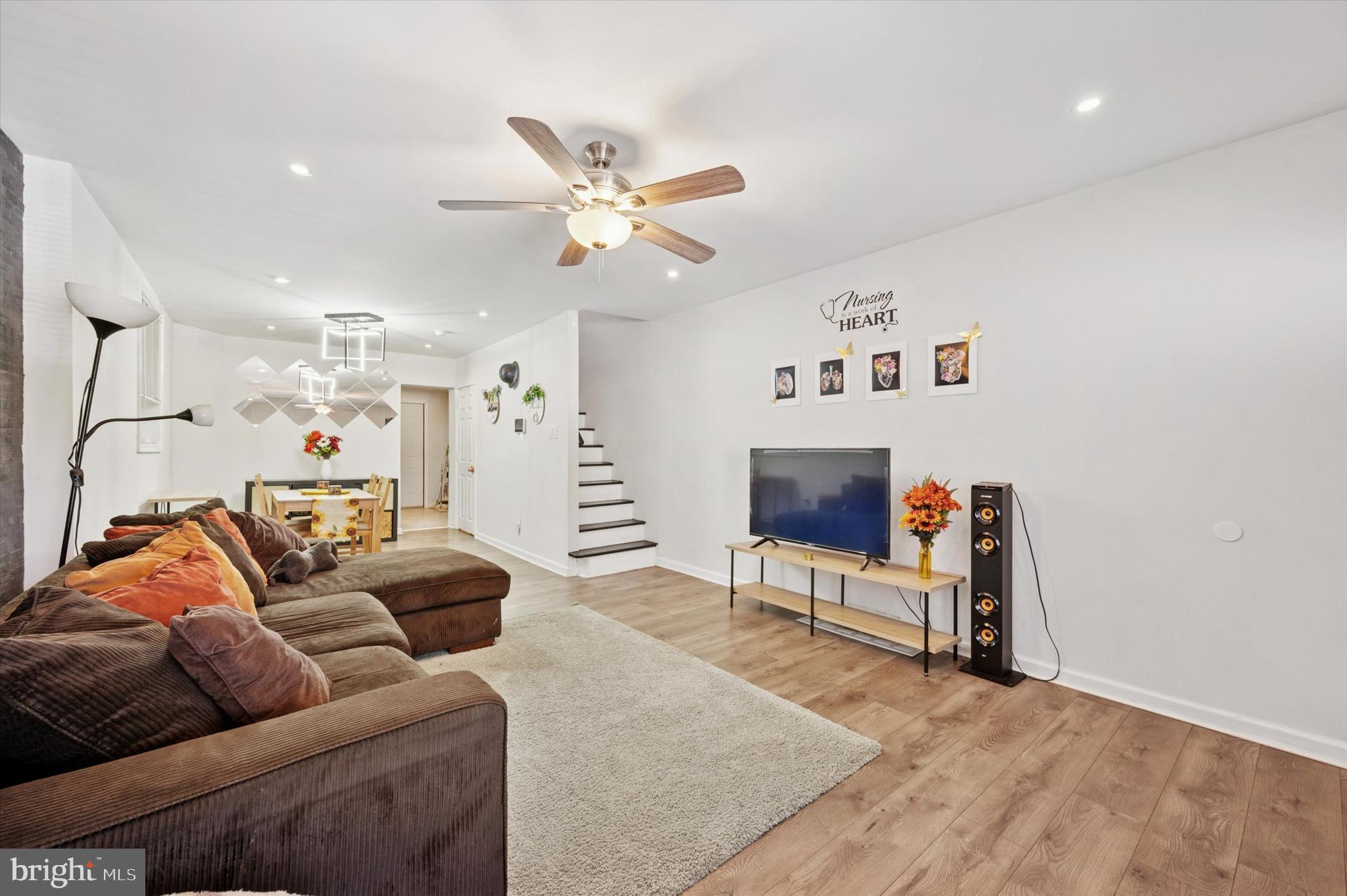 OVERBROOK - Residential