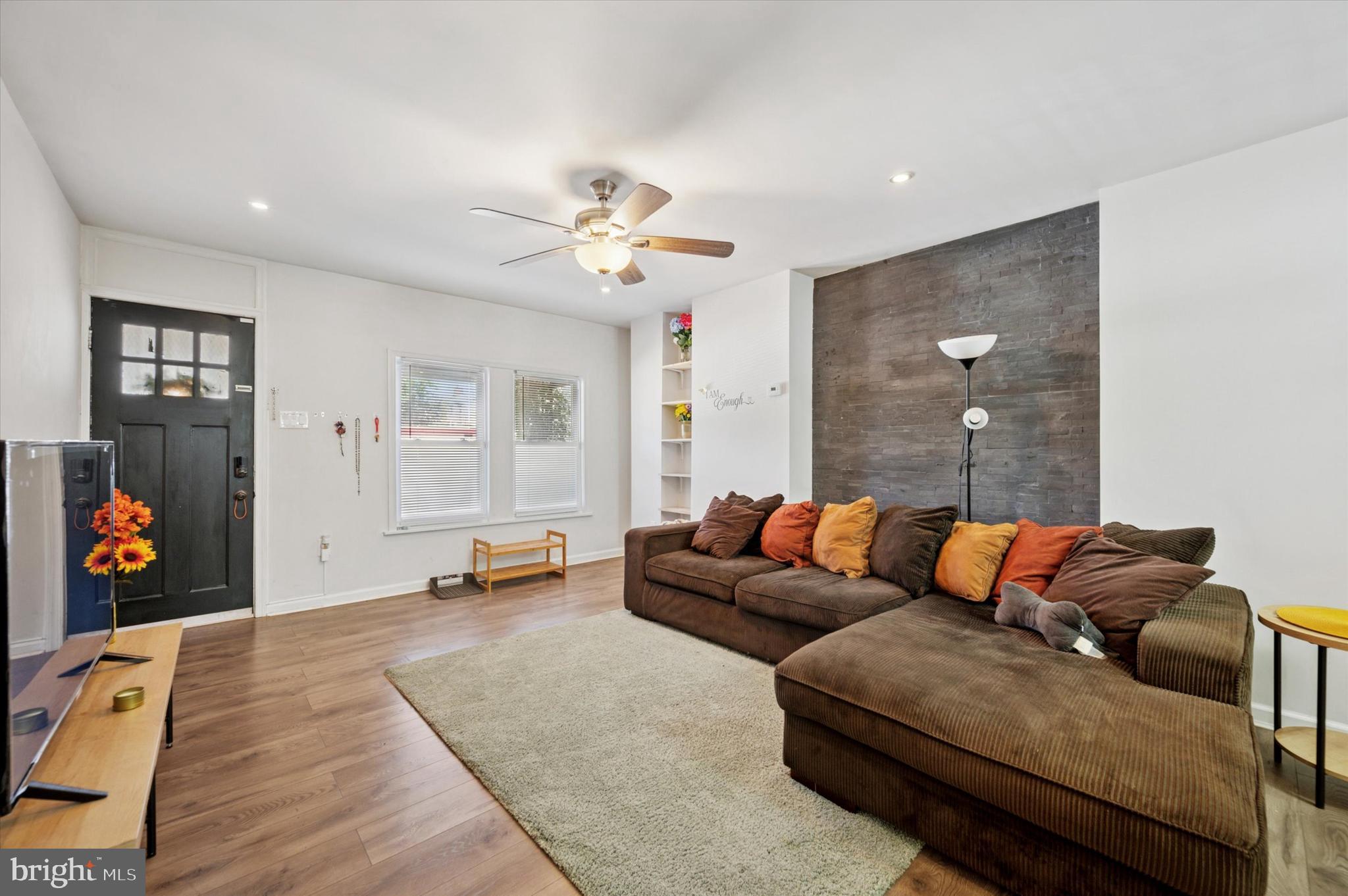 OVERBROOK - Residential