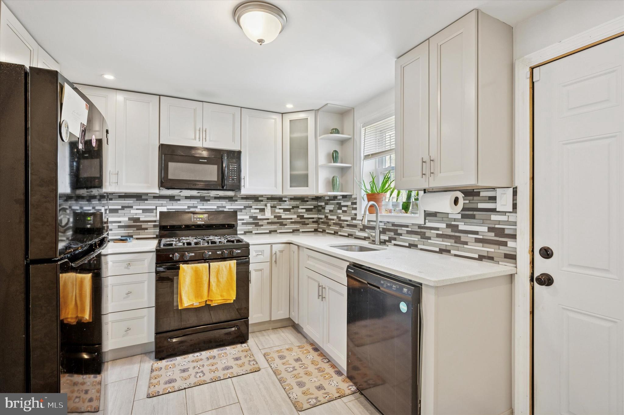 OVERBROOK - Residential