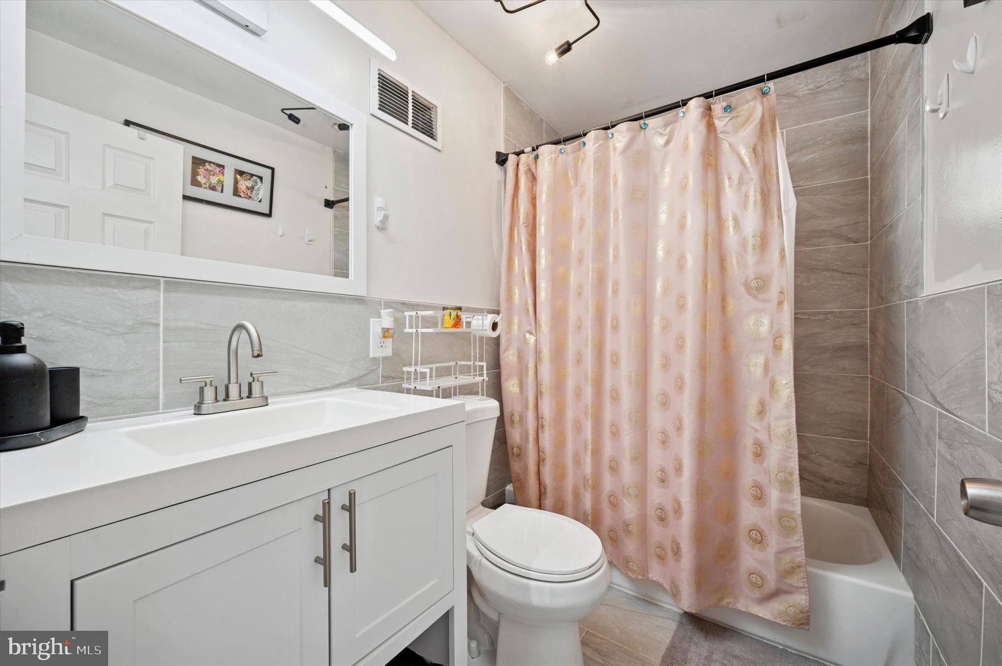 OVERBROOK - Residential