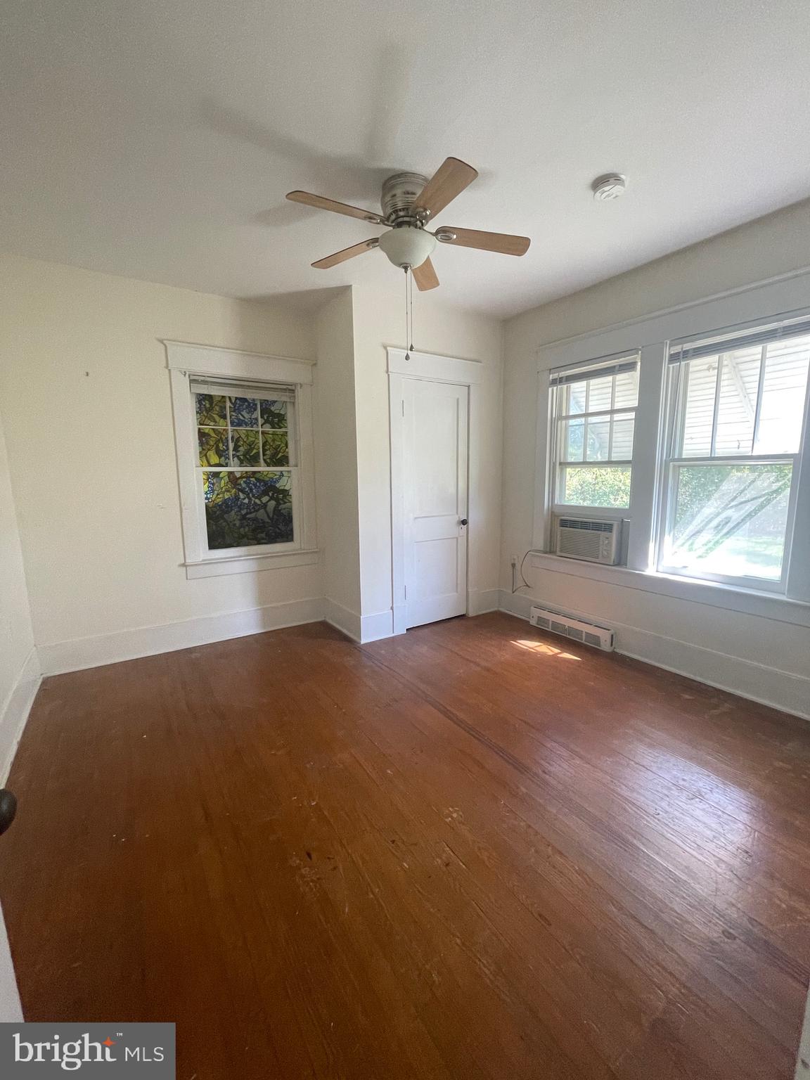 SENSENY ROAD - Residential Lease