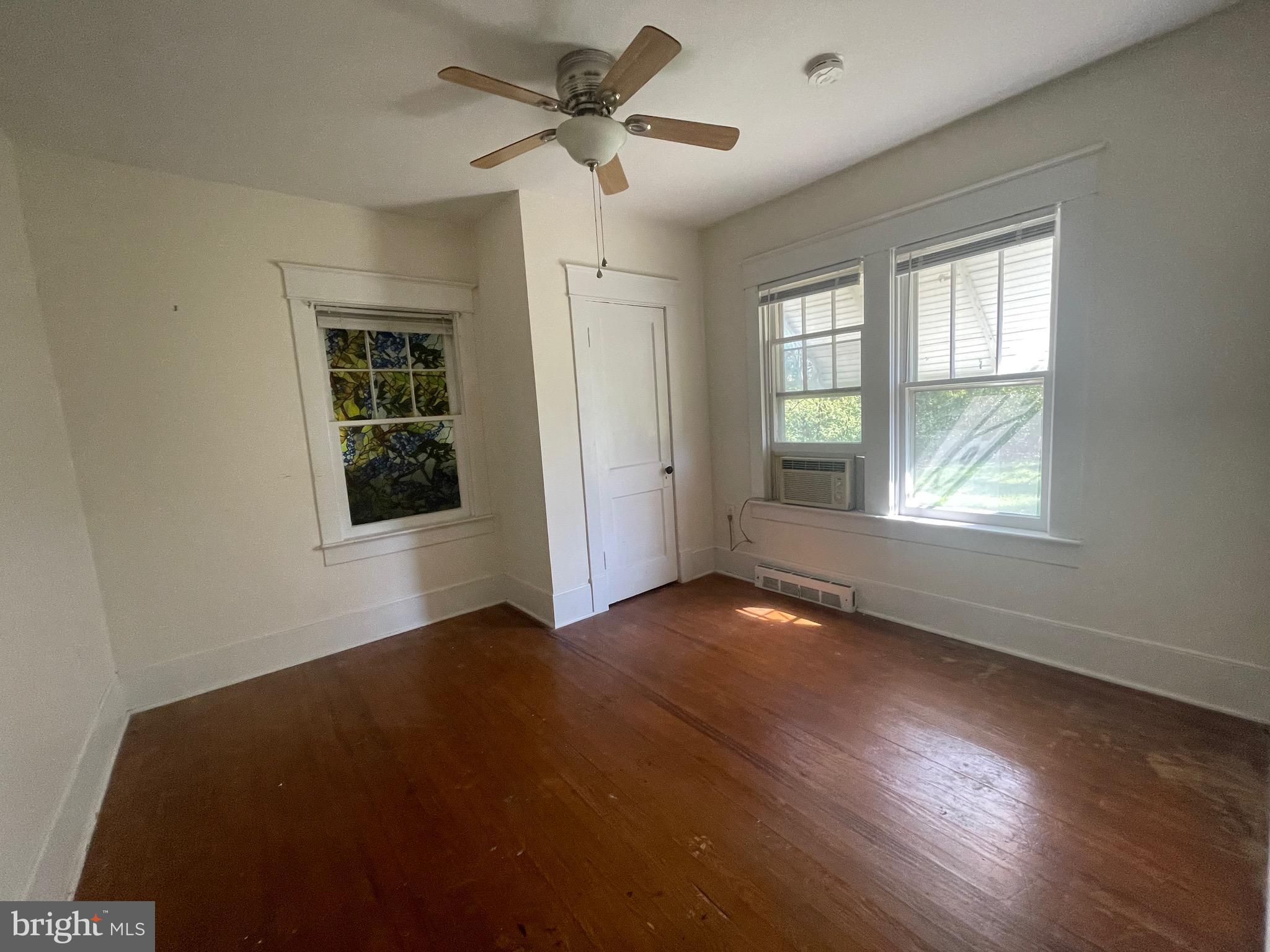 SENSENY ROAD - Residential Lease