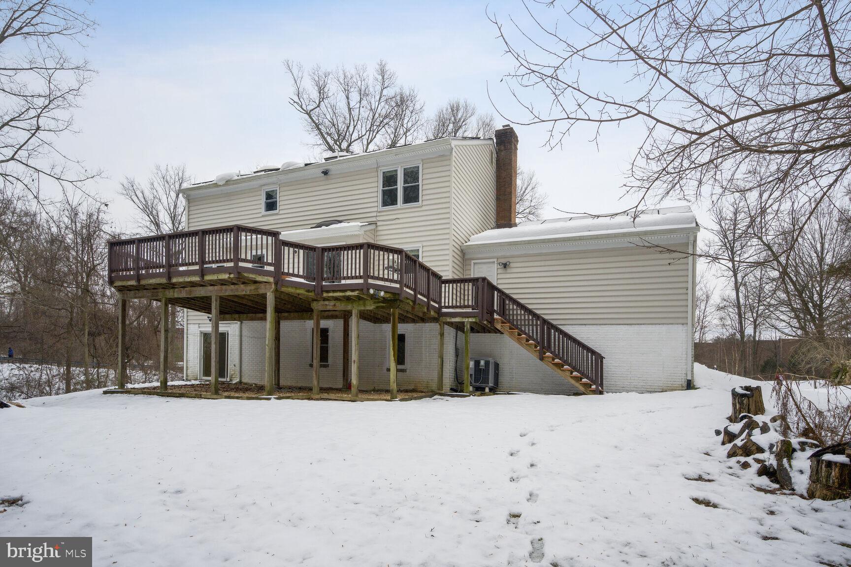 LONGMEAD - Residential