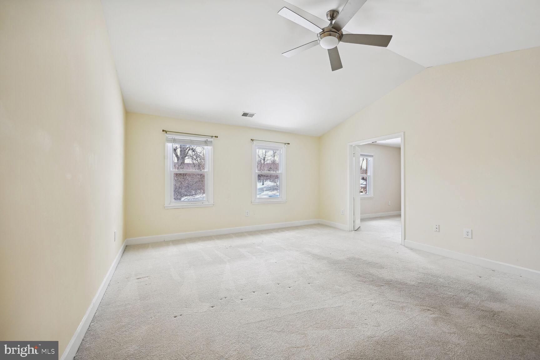 LONGMEAD - Residential